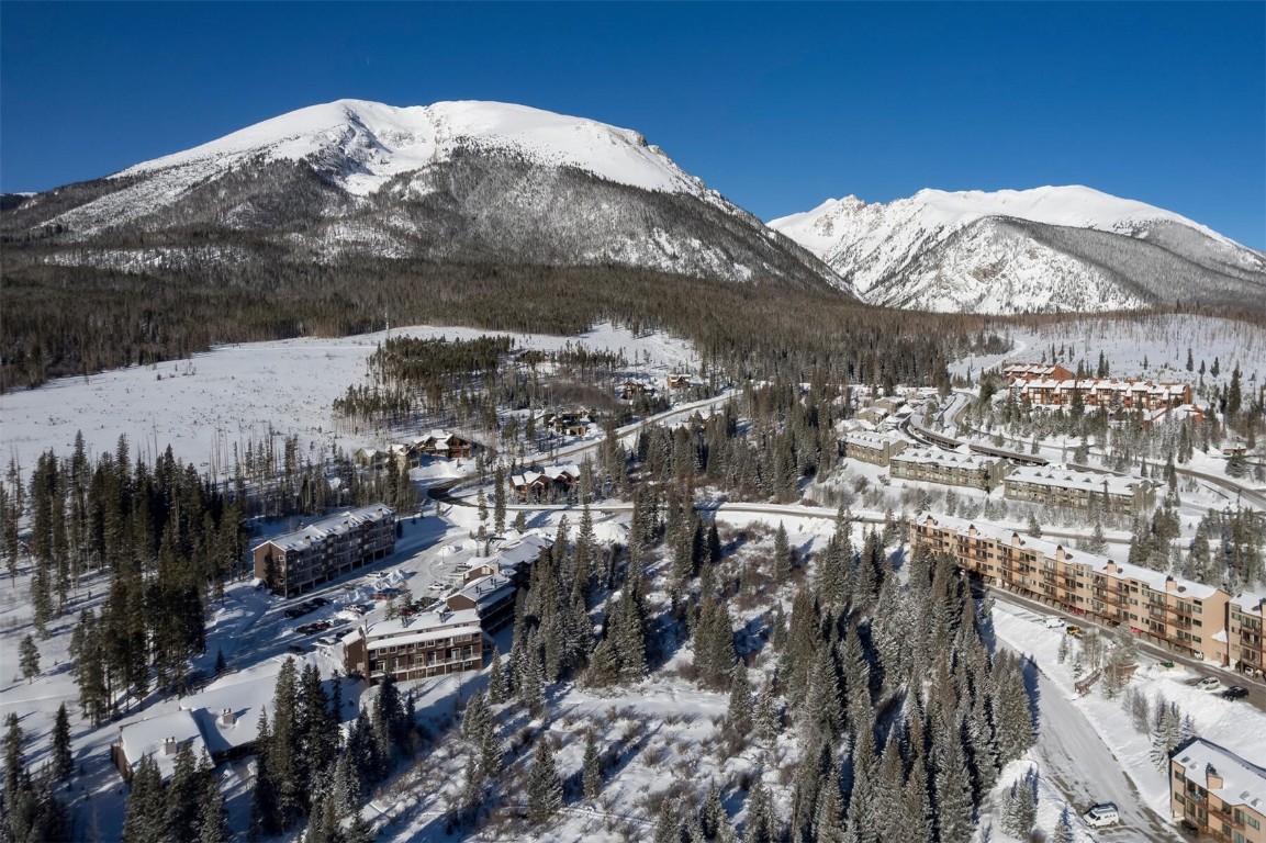 10000 Ryan Gulch (CR 1260) ROAD 105