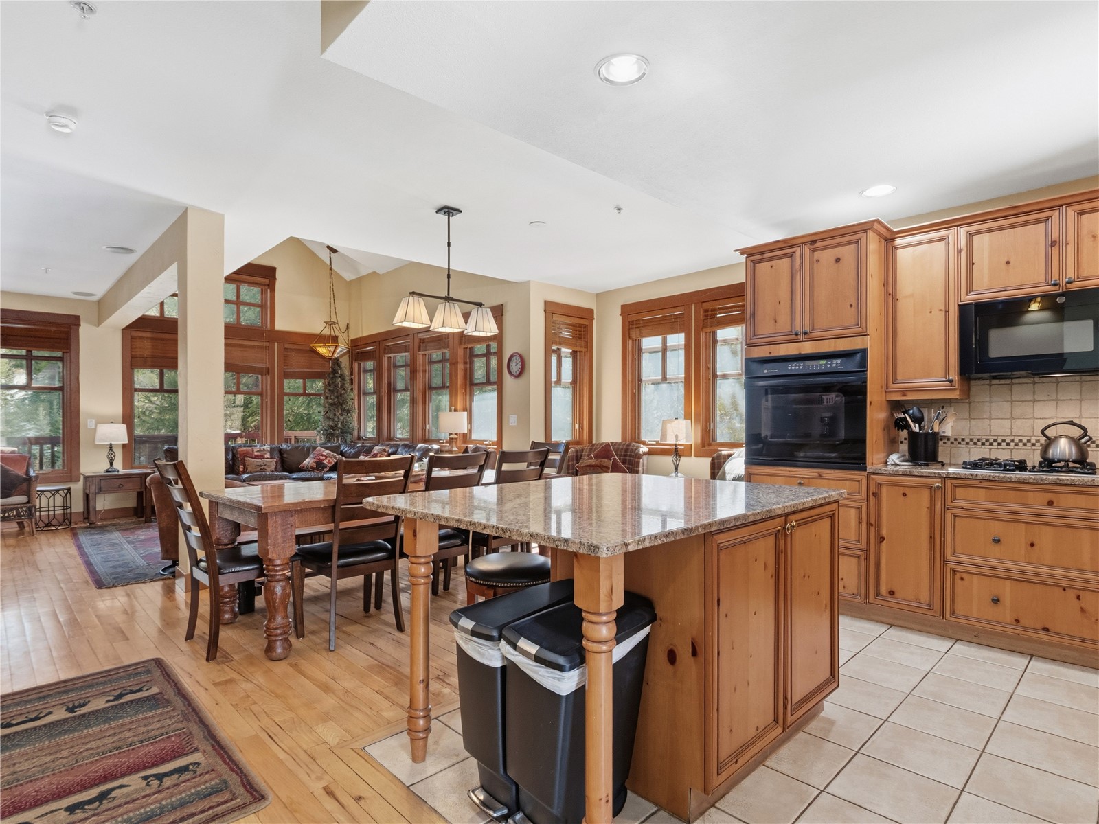 144 Storm King DRIVE 8