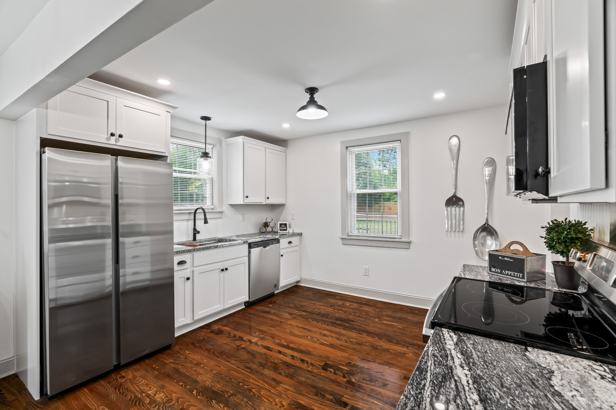 1715 River Dr