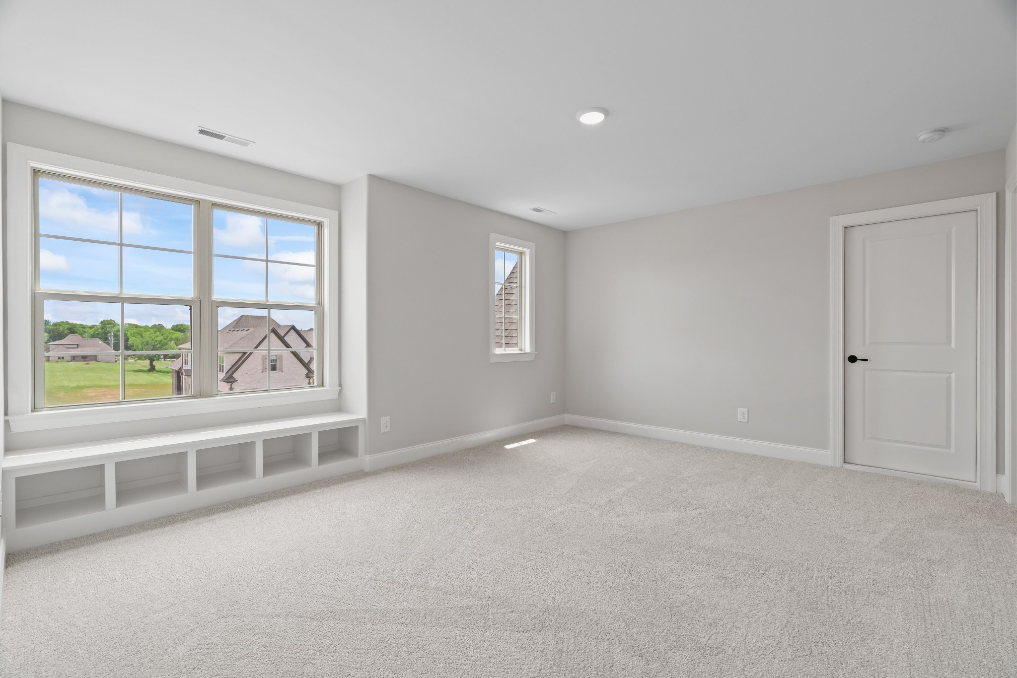345 Broughton St