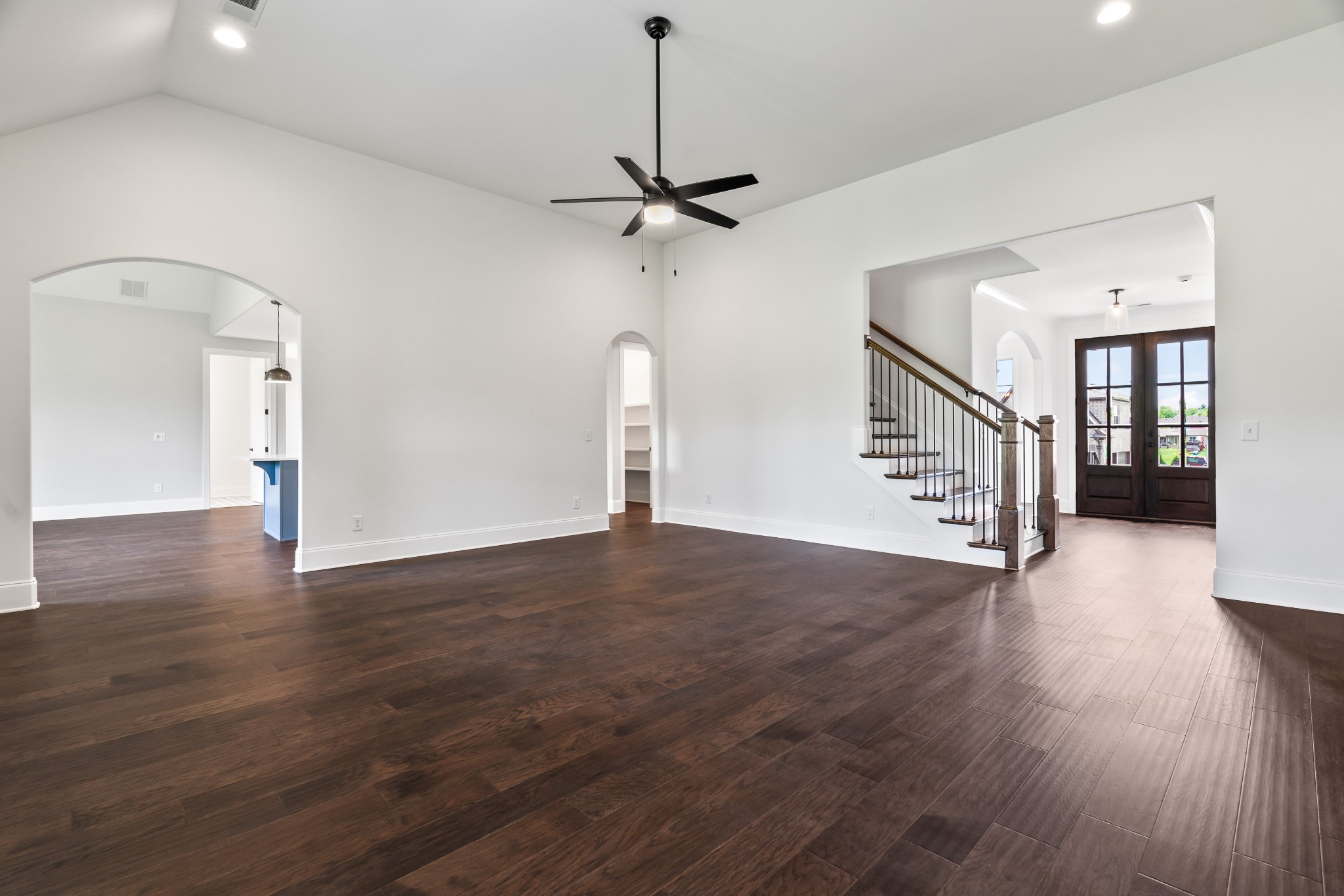 345 Broughton St