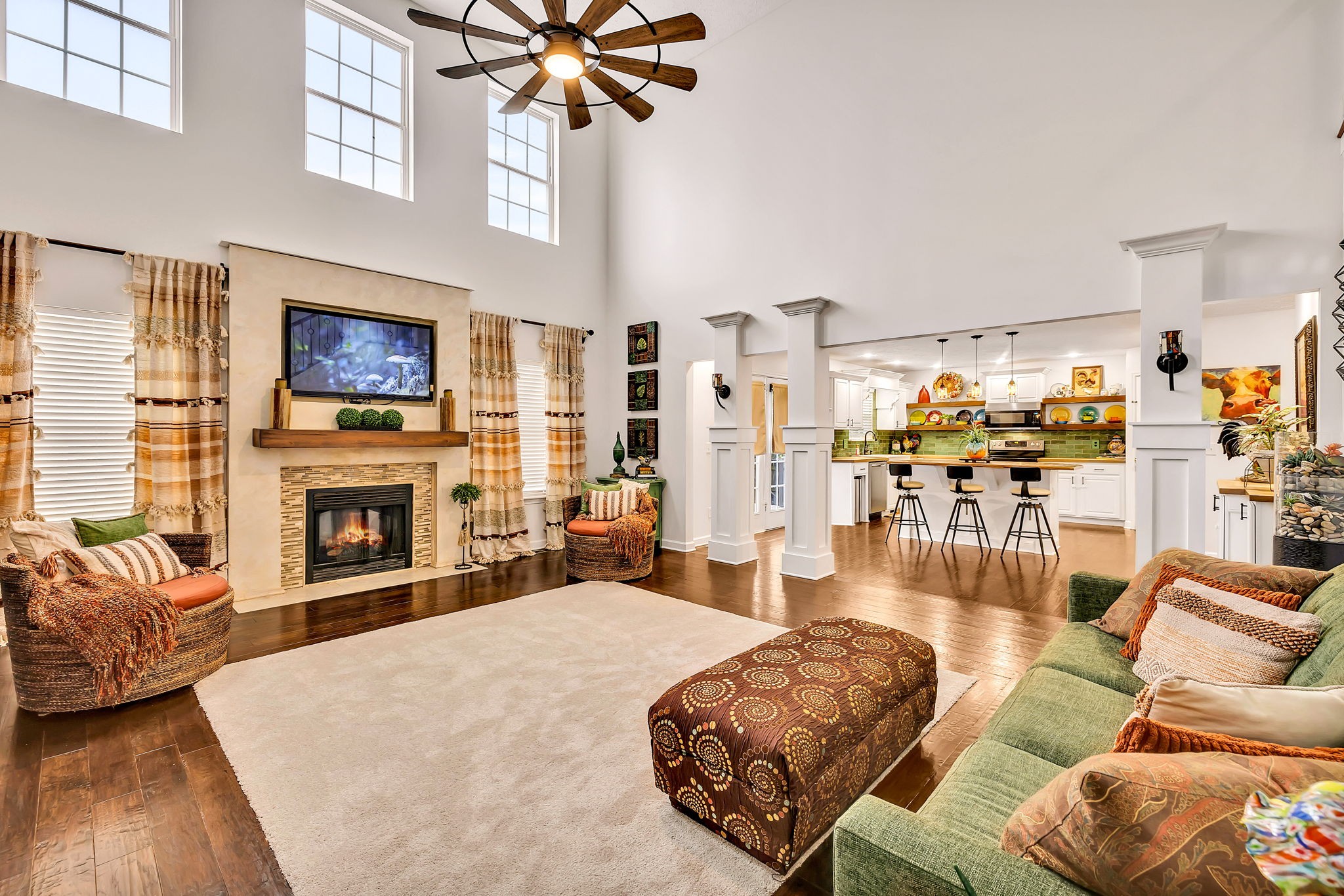 8011 Streamside Dr