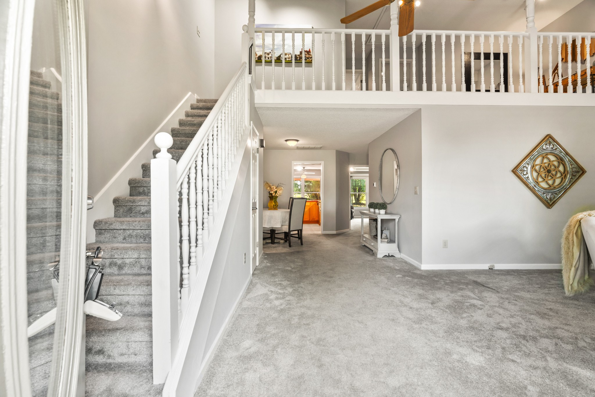 605 S Club Ct