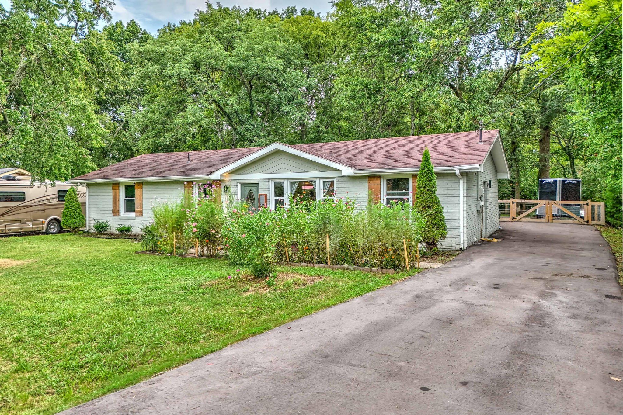 307 Nokes Dr
