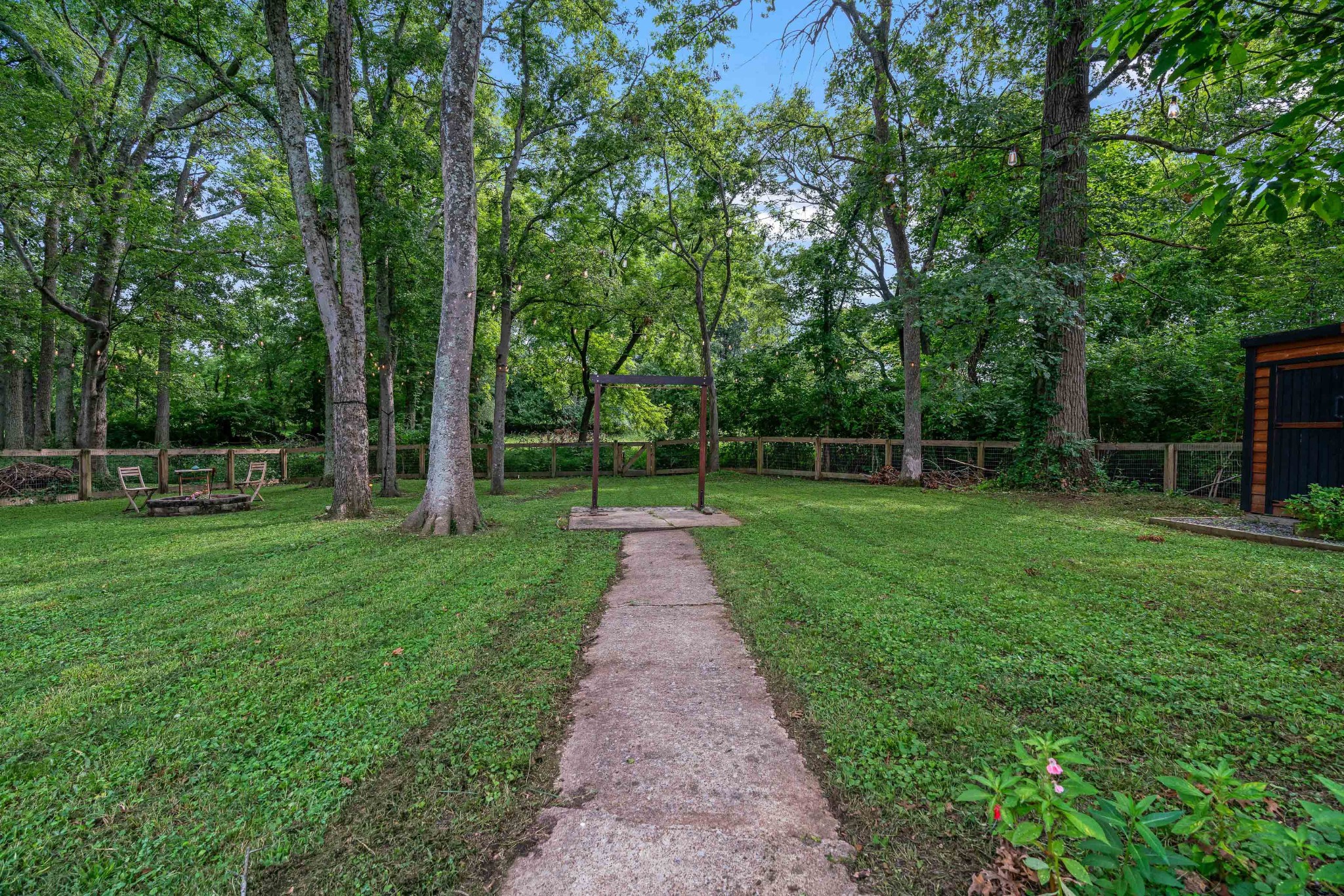 307 Nokes Dr