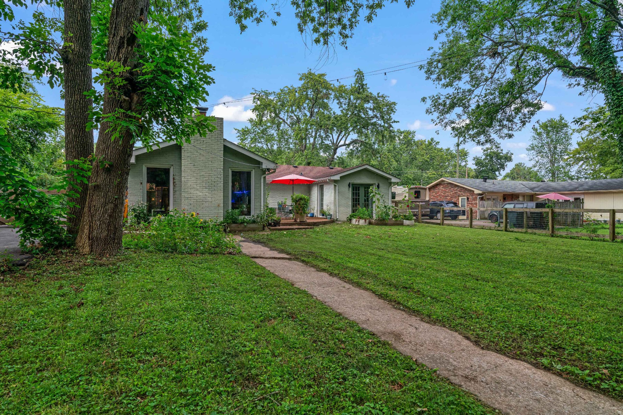 307 Nokes Dr