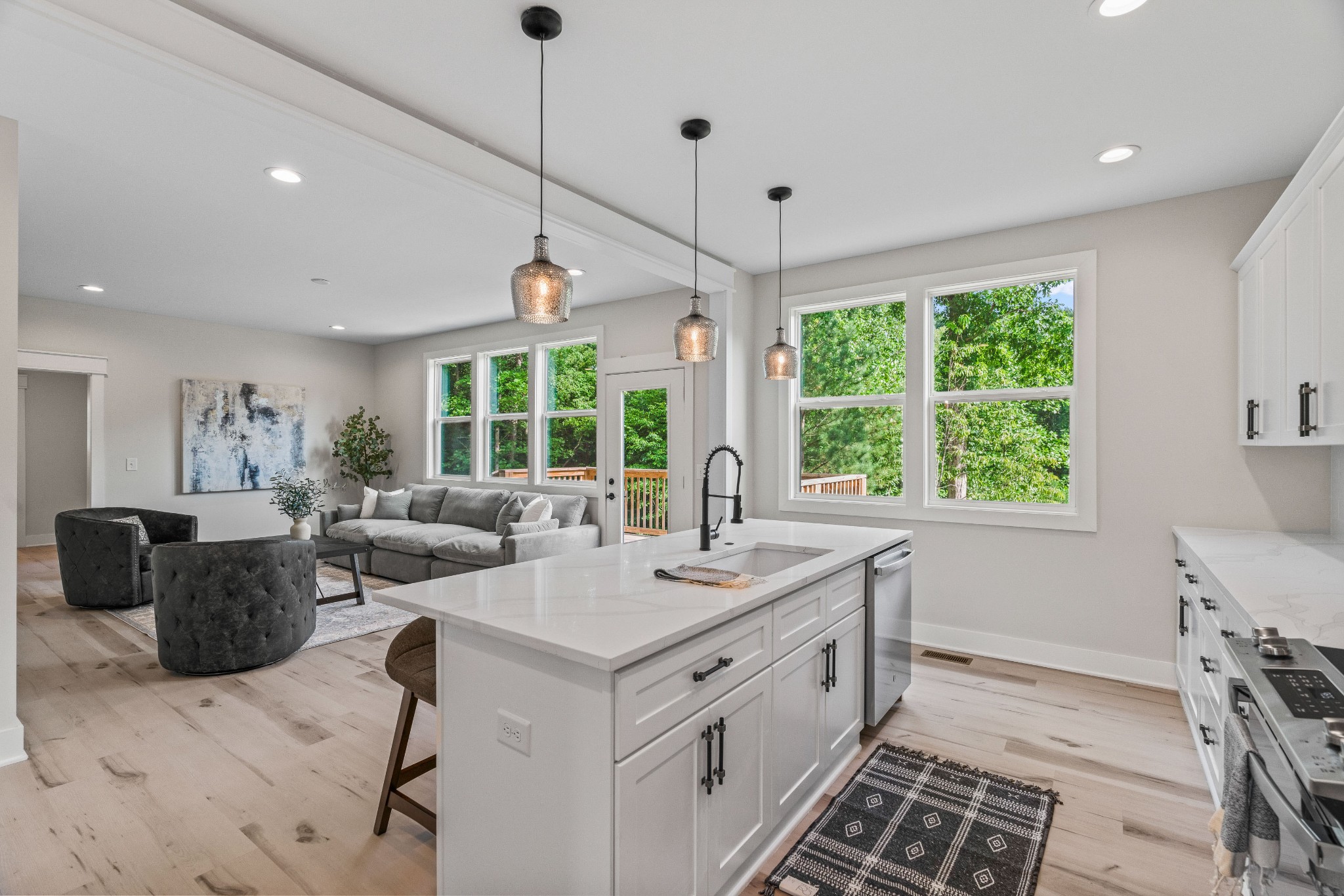 221 Cherokee Dr