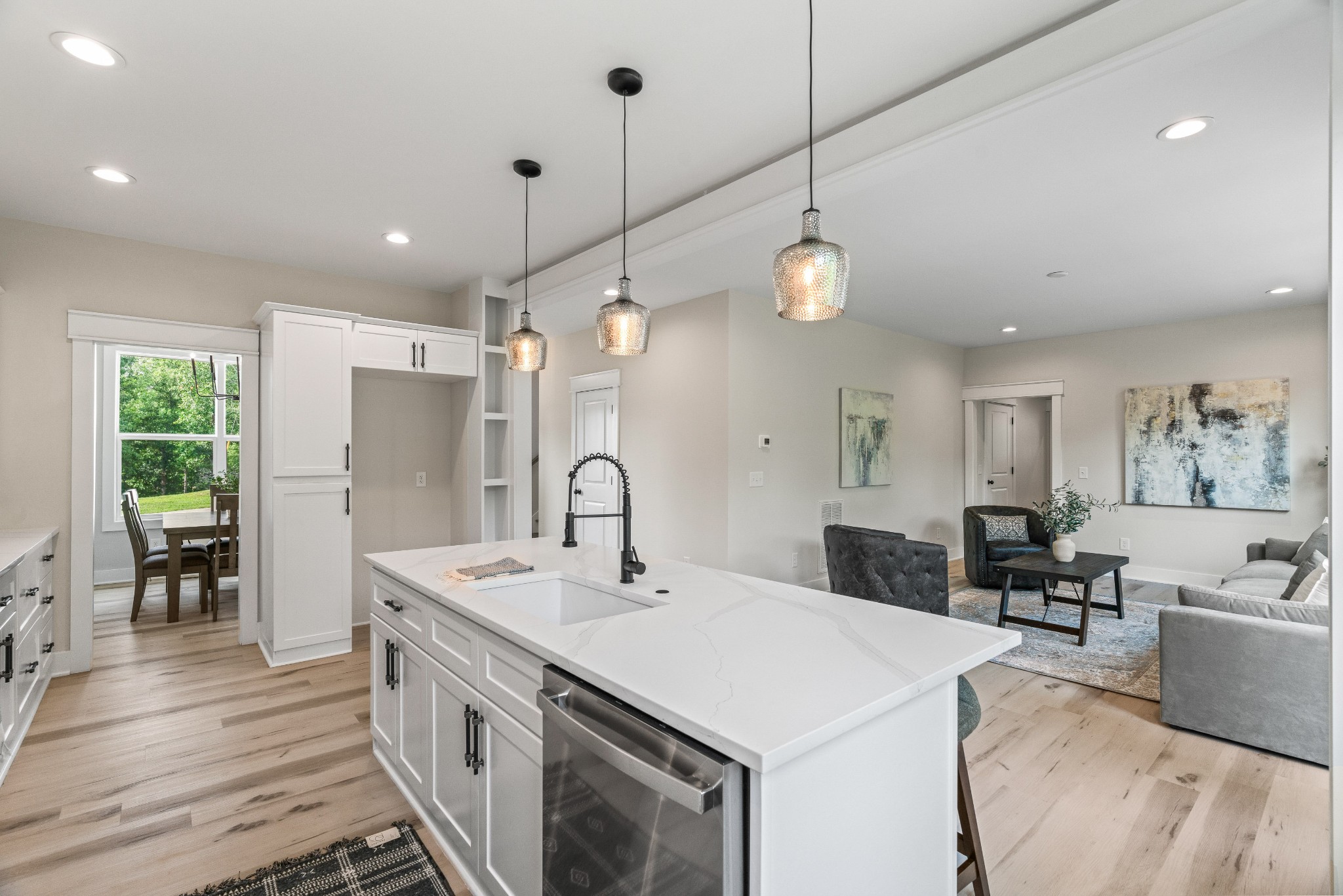 221 Cherokee Dr