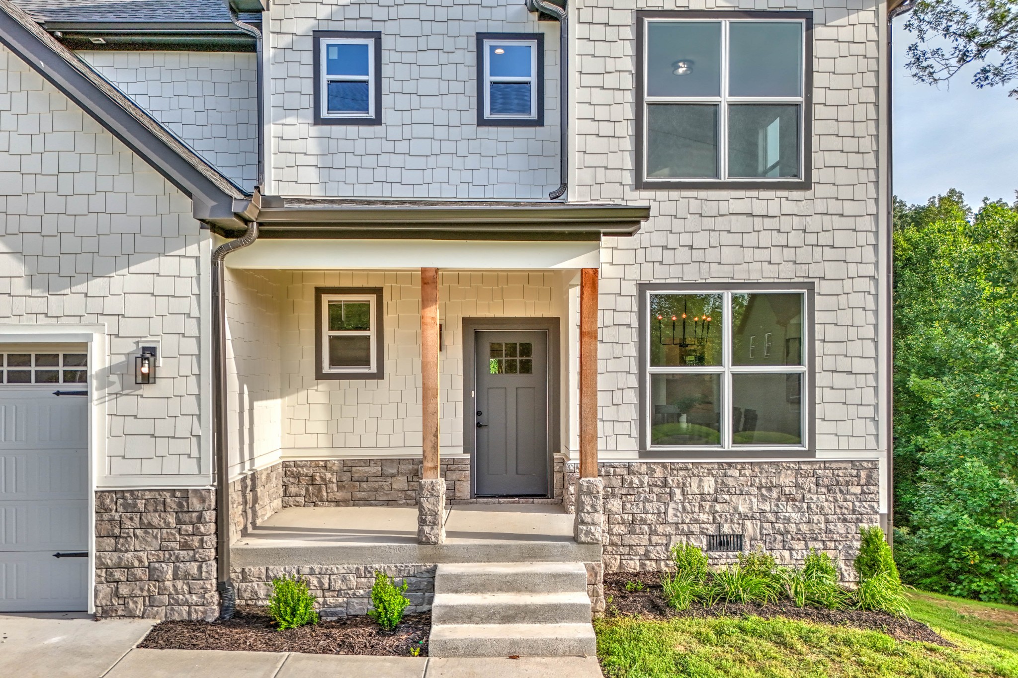 221 Cherokee Dr