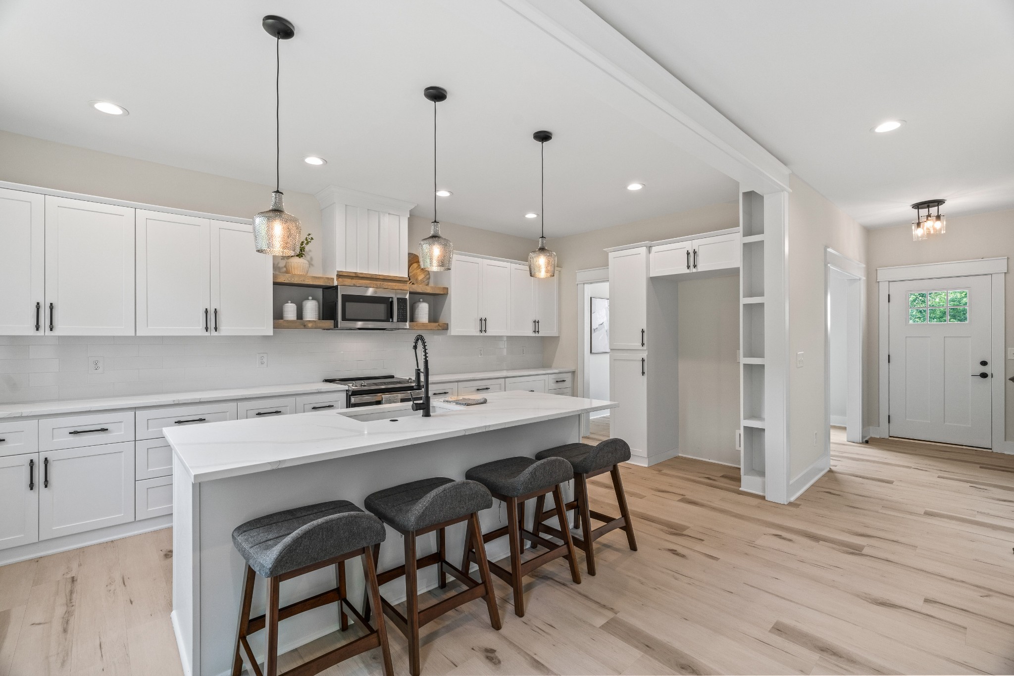221 Cherokee Dr