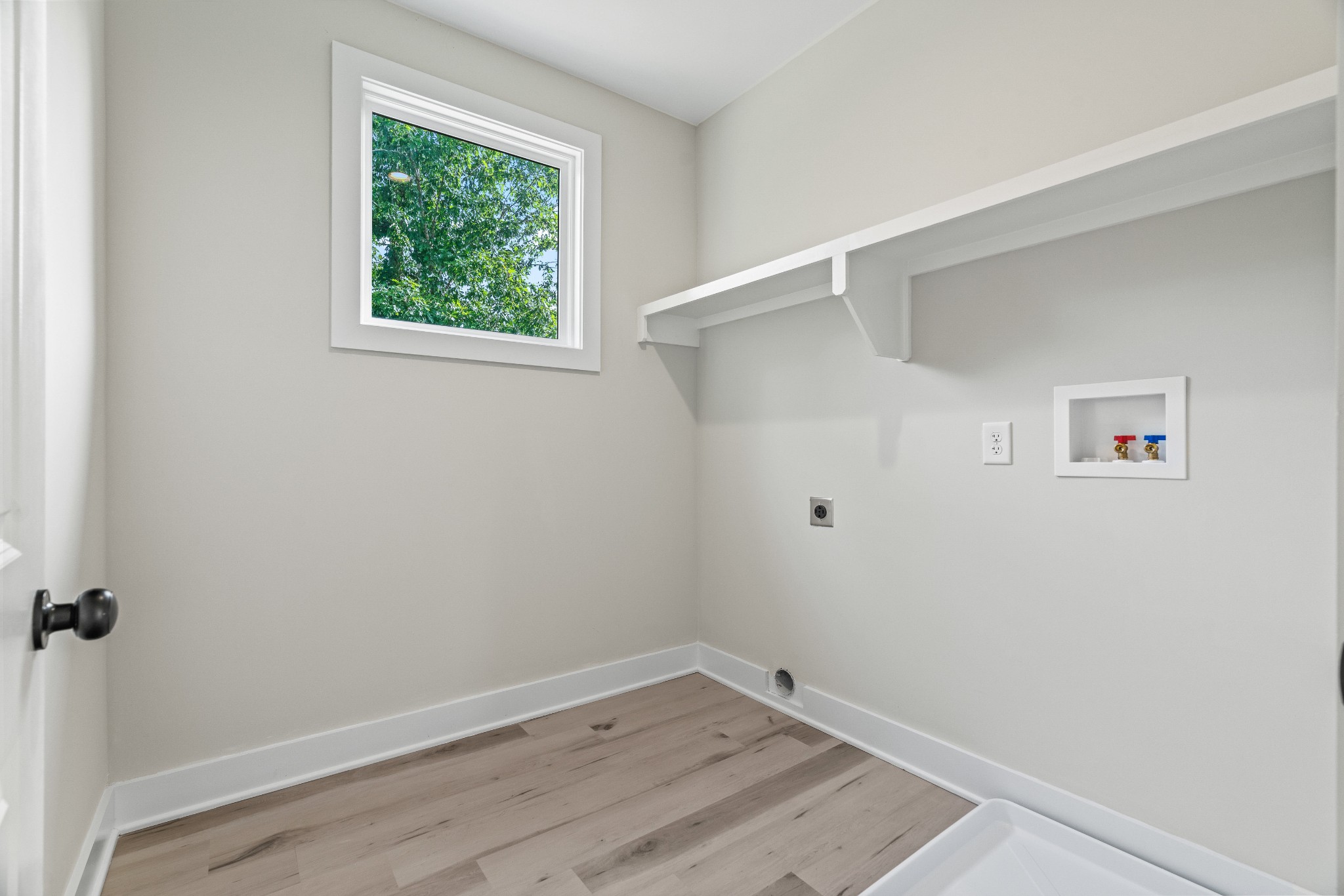 221 Cherokee Dr