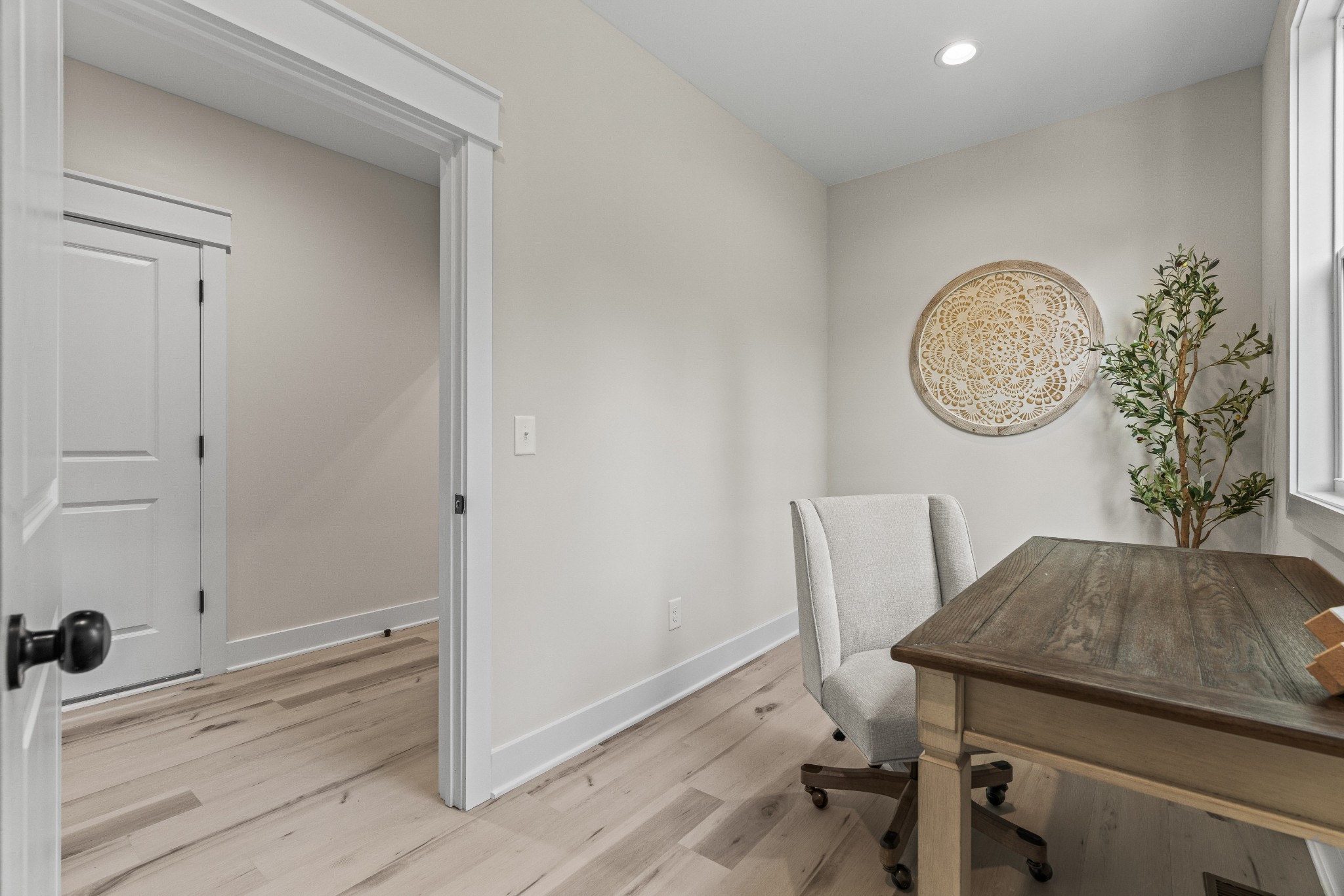 221 Cherokee Dr