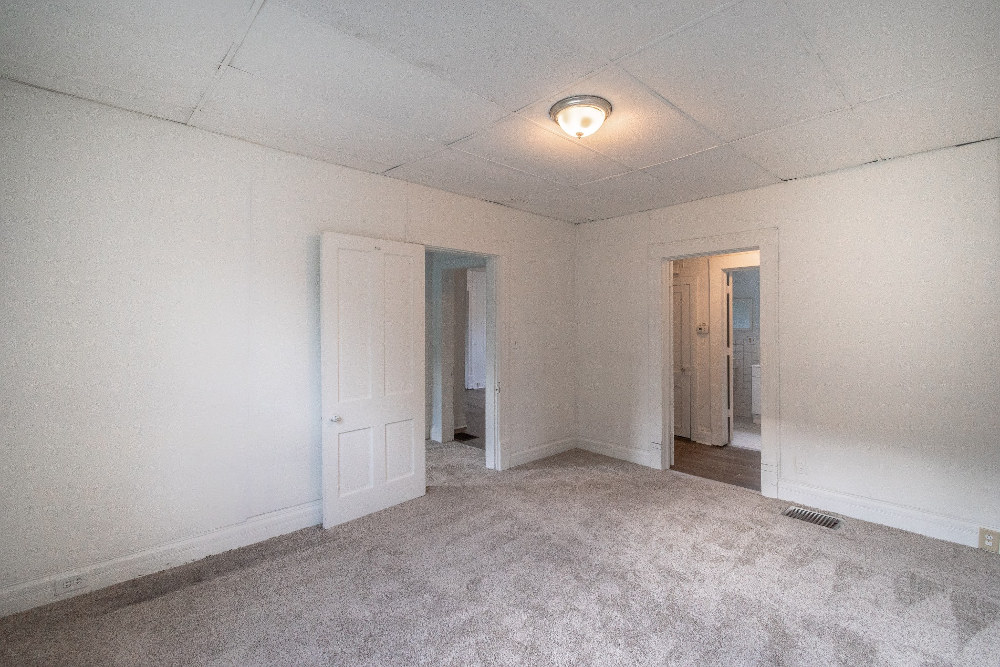908 Gilmore Ave