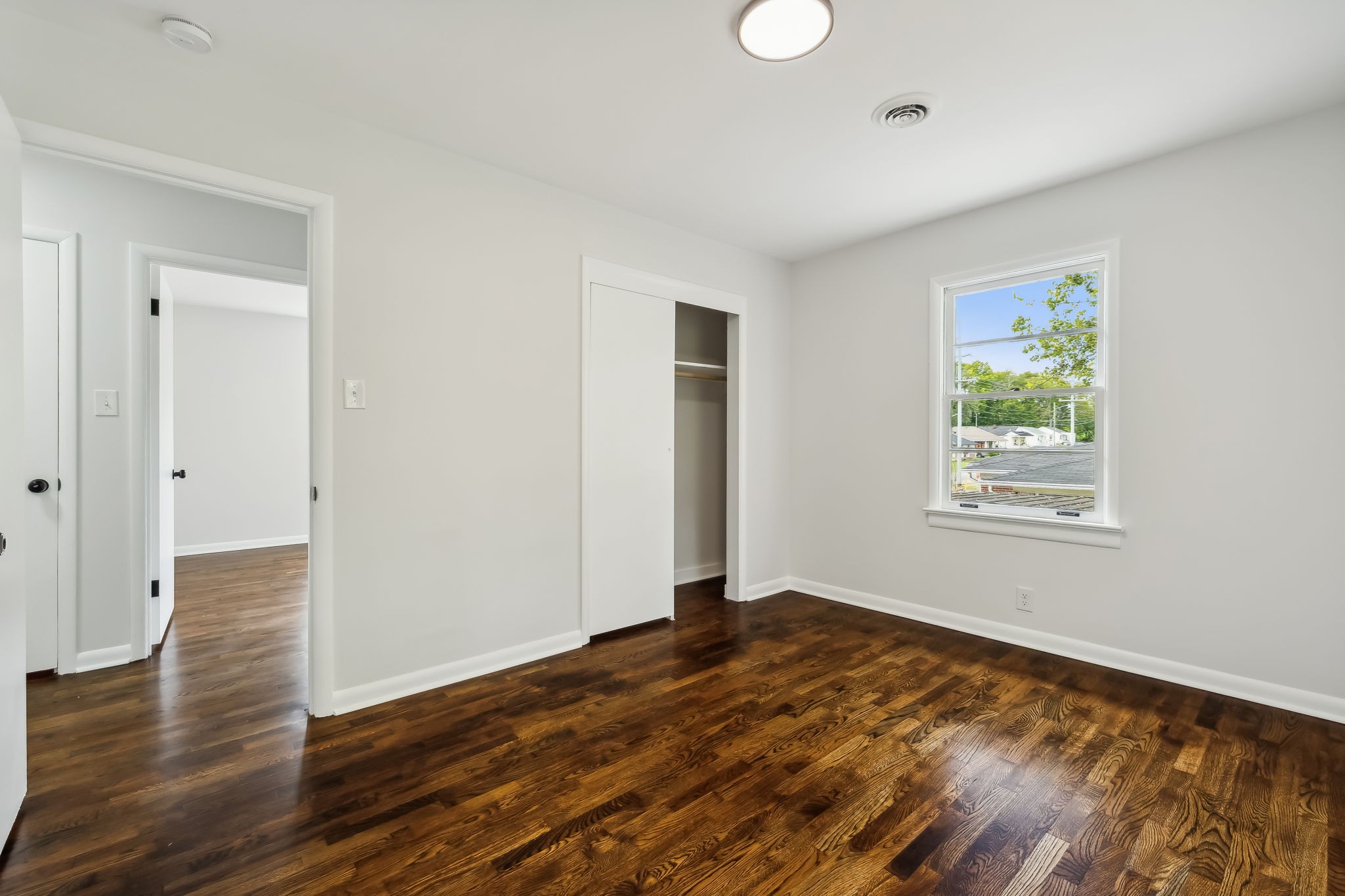 800 1st Ave