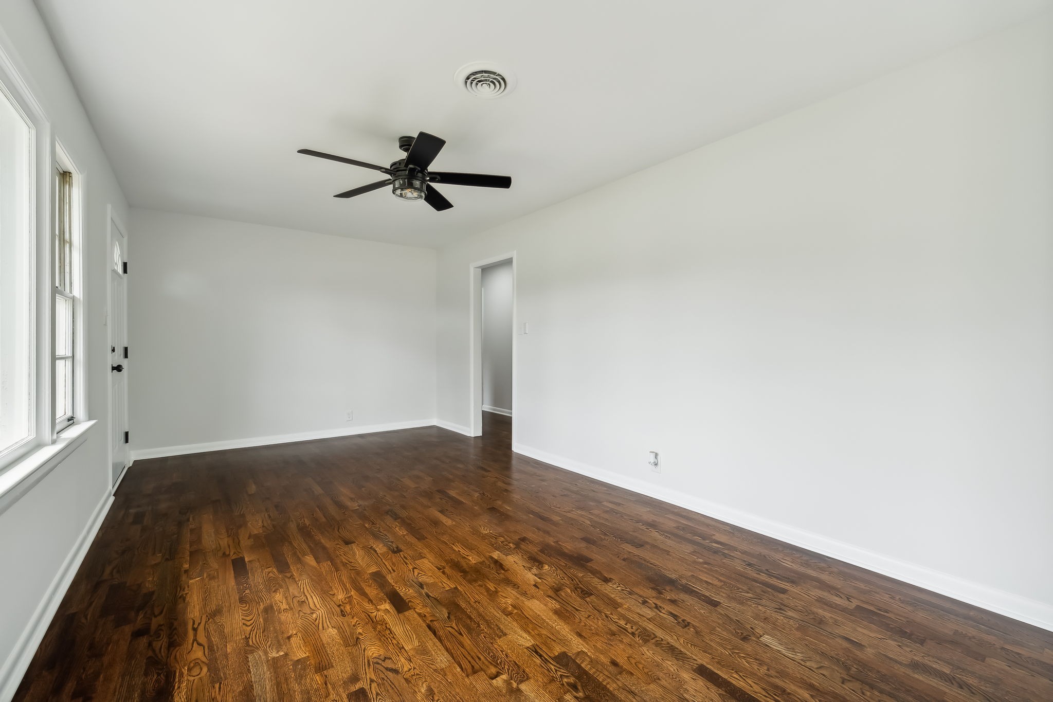 800 1st Ave