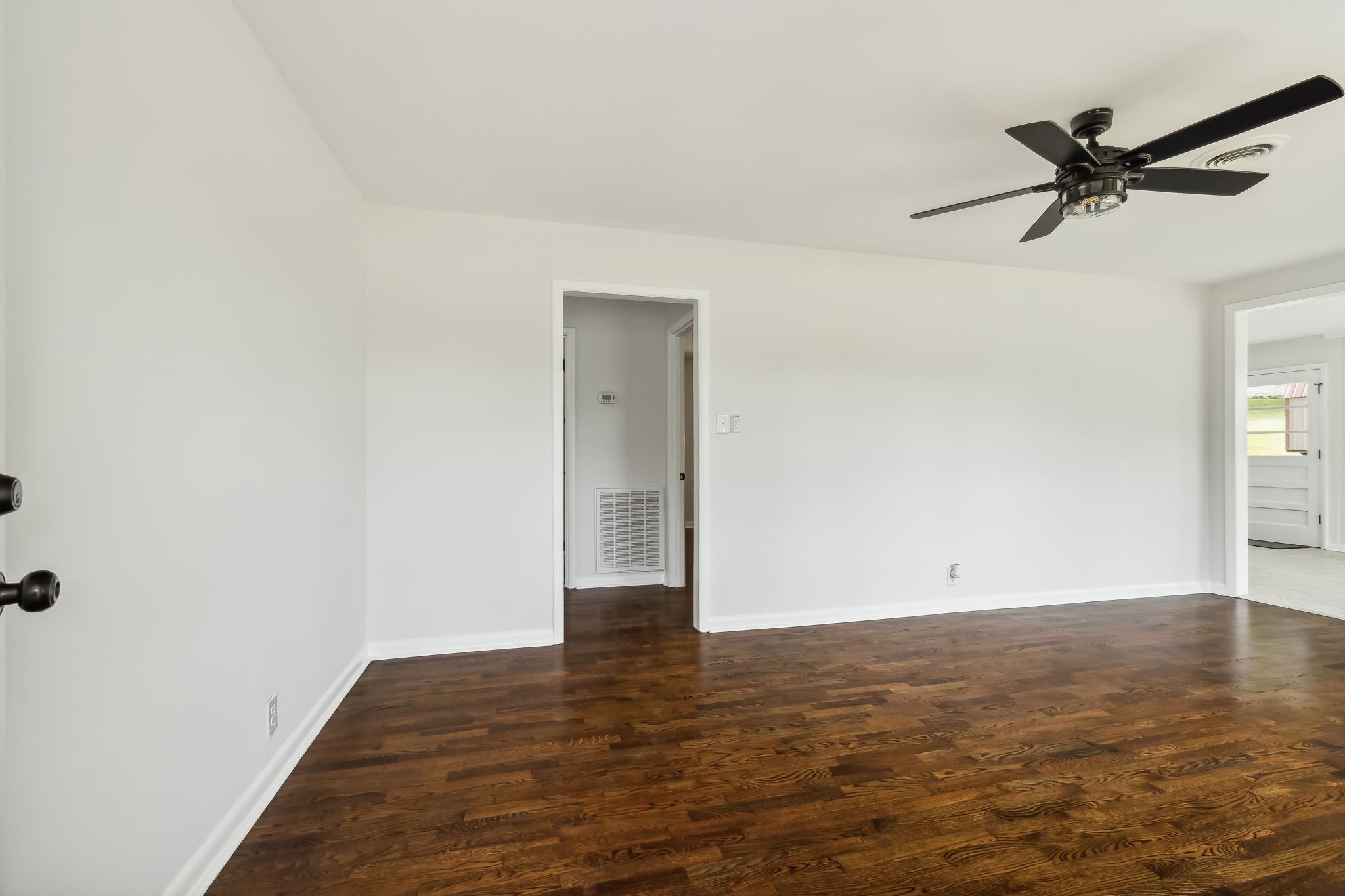 800 1st Ave