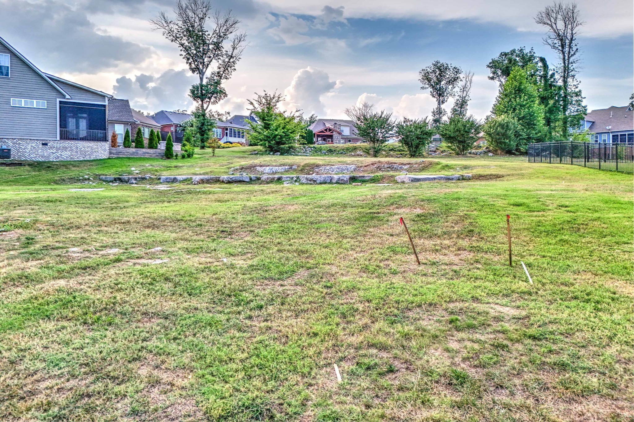 8033 Warren Dr