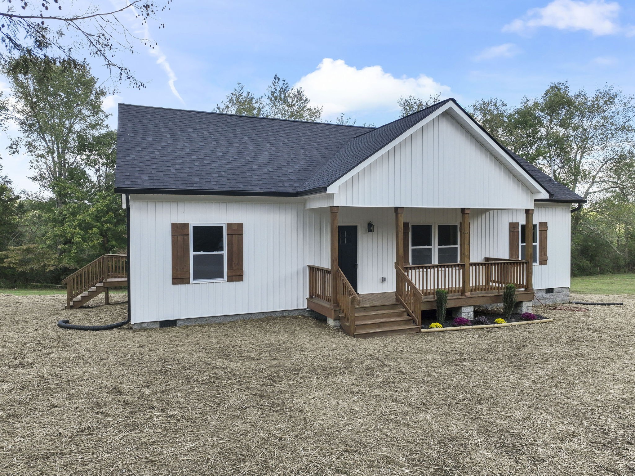 3109 Green Hill Dr