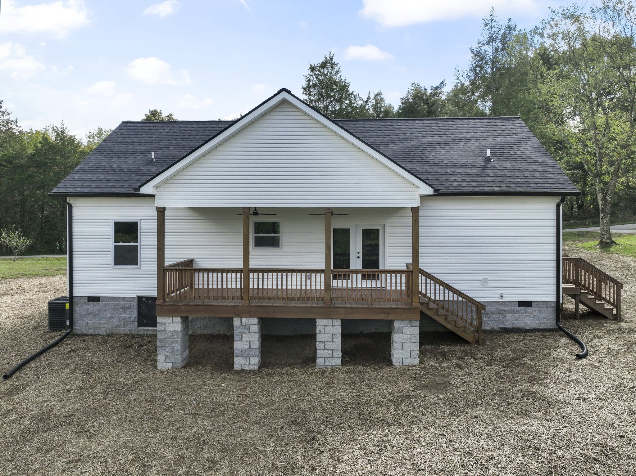 3109 Green Hill Dr
