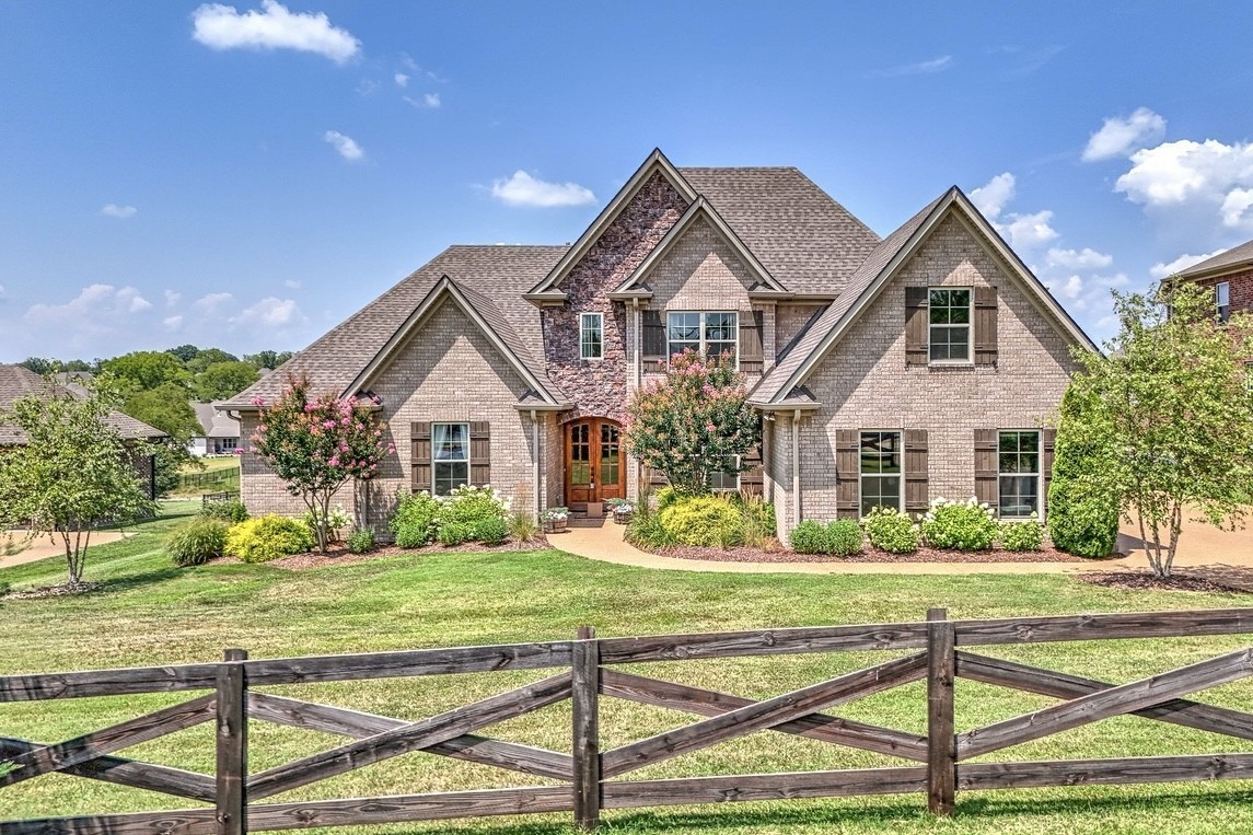 713 Shute Ln