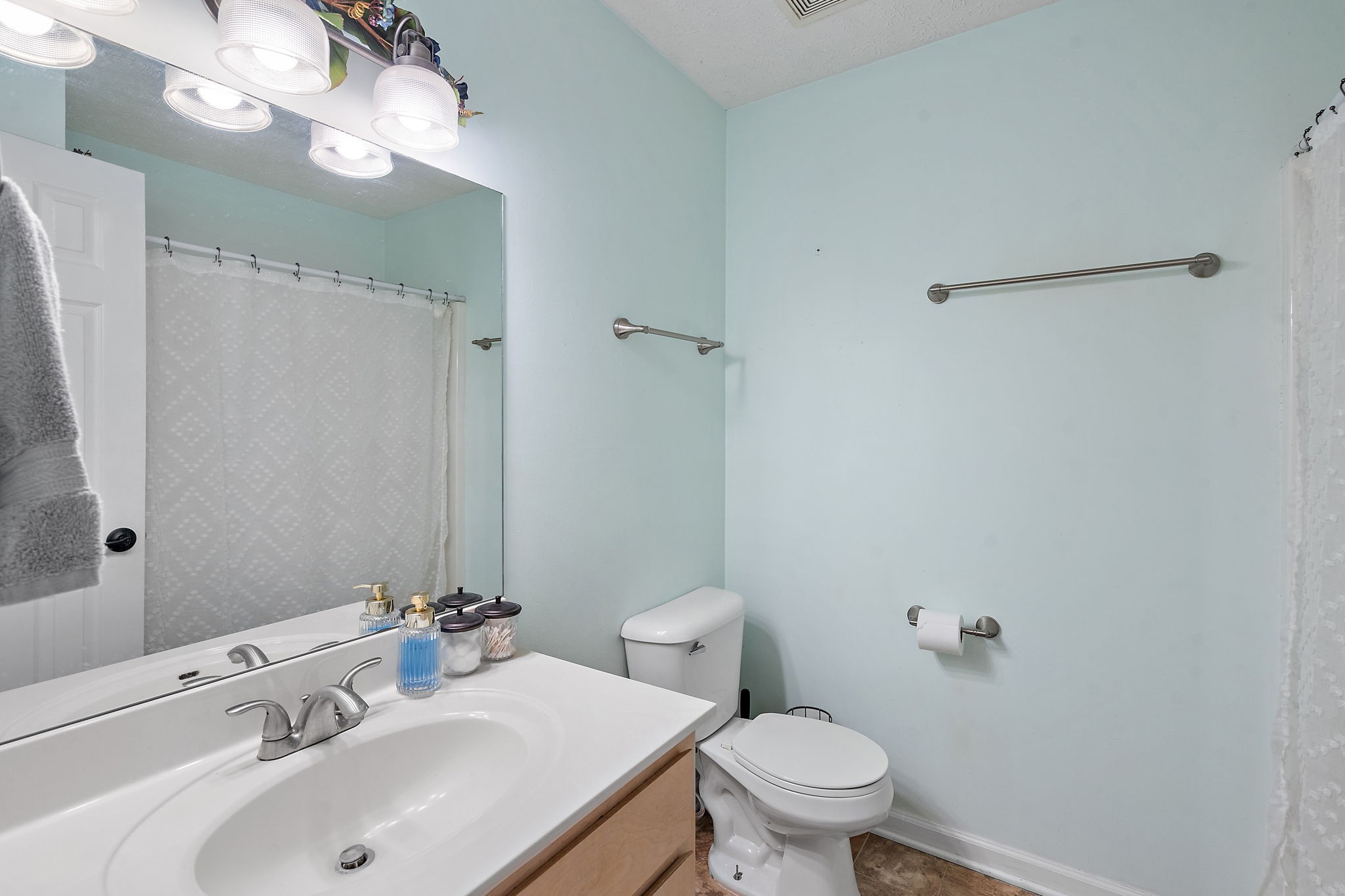 3085 Brantley Dr