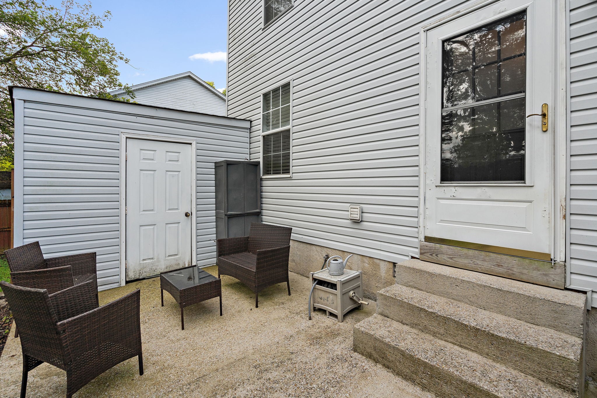 3085 Brantley Dr