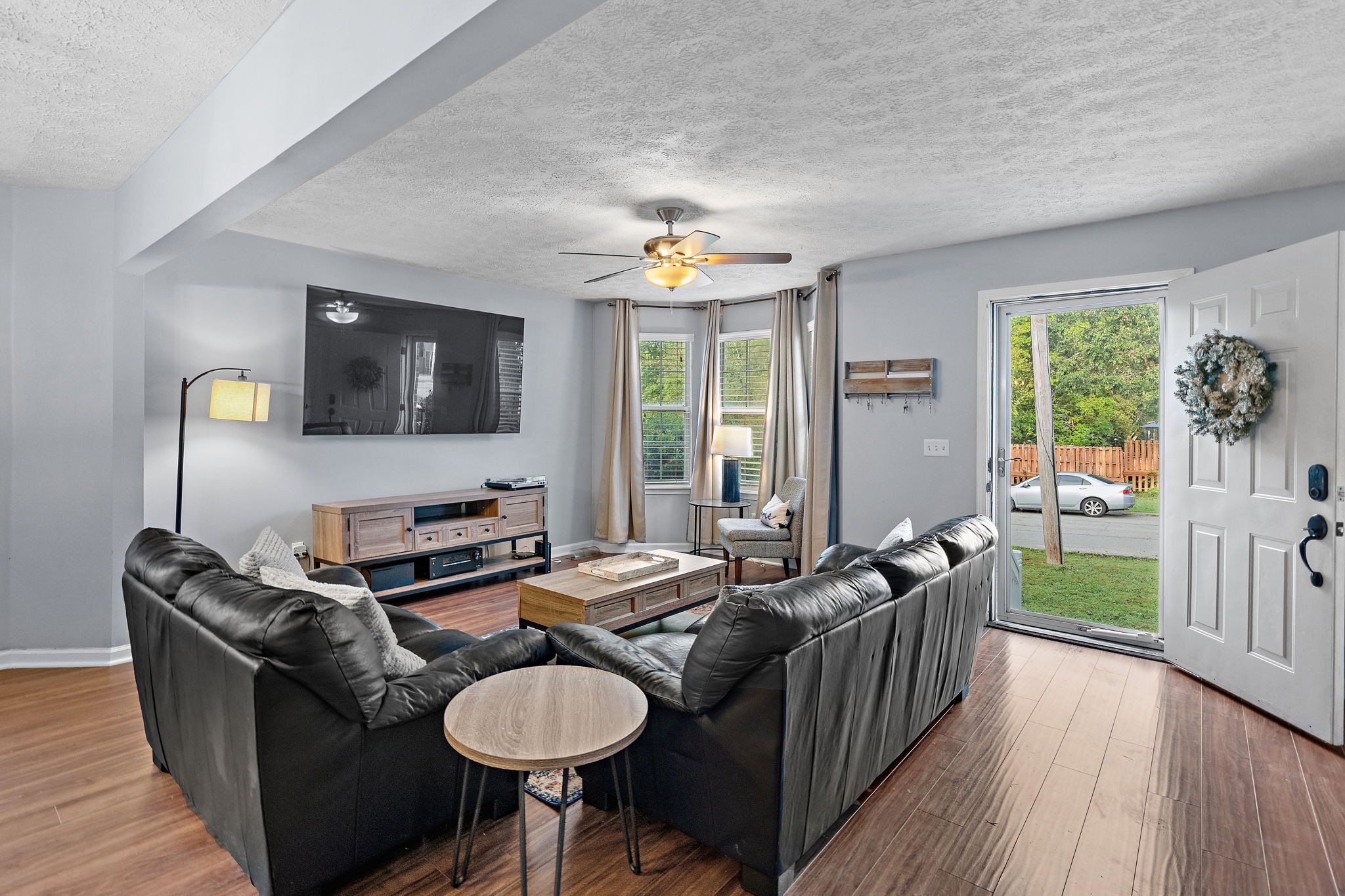 3085 Brantley Dr