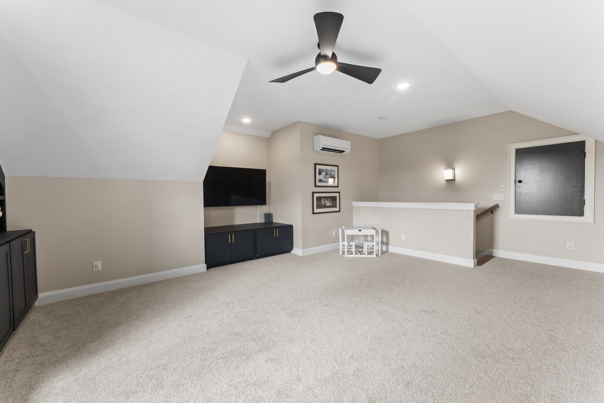 123 Alexander Ln