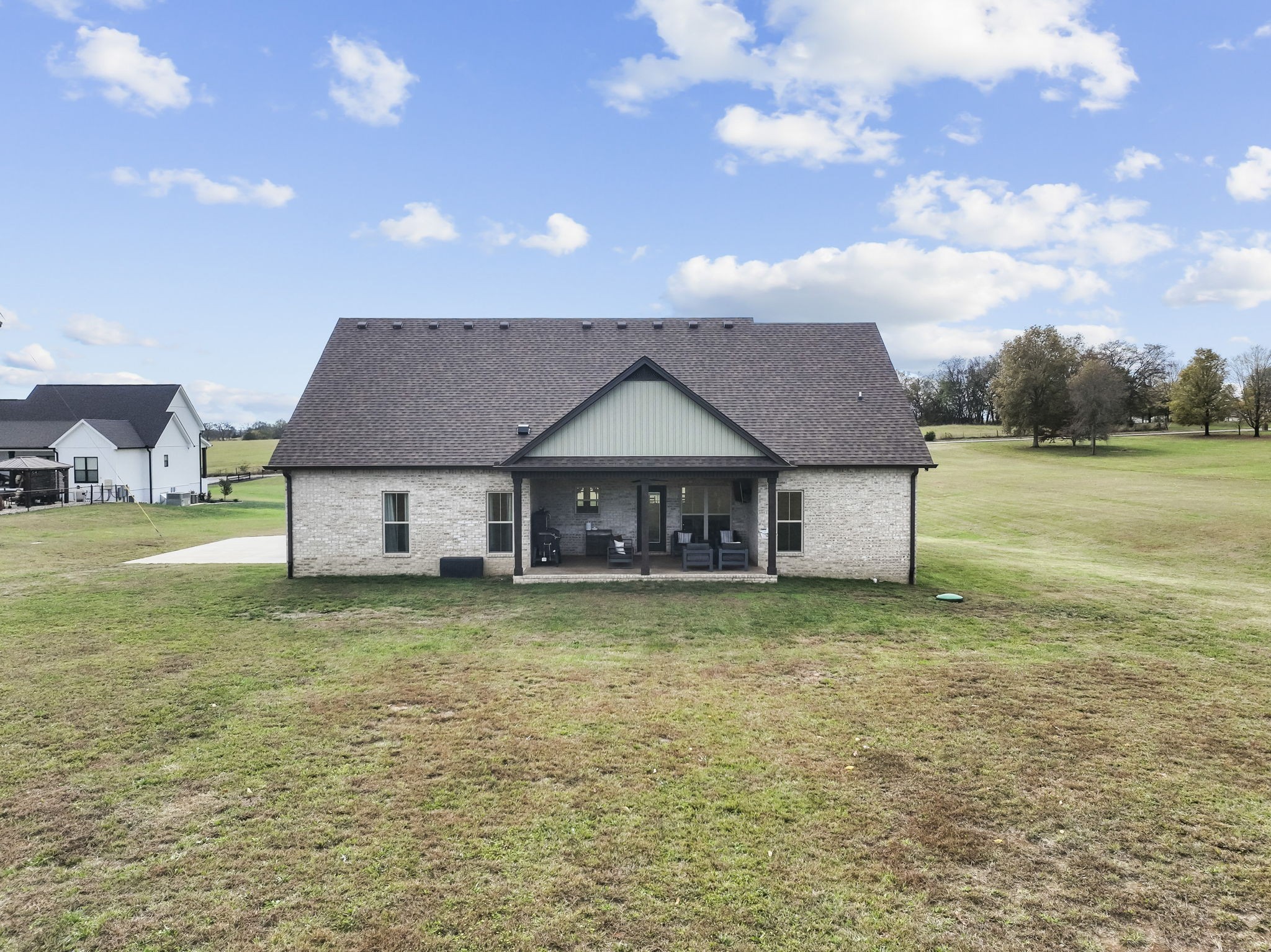 123 Alexander Ln