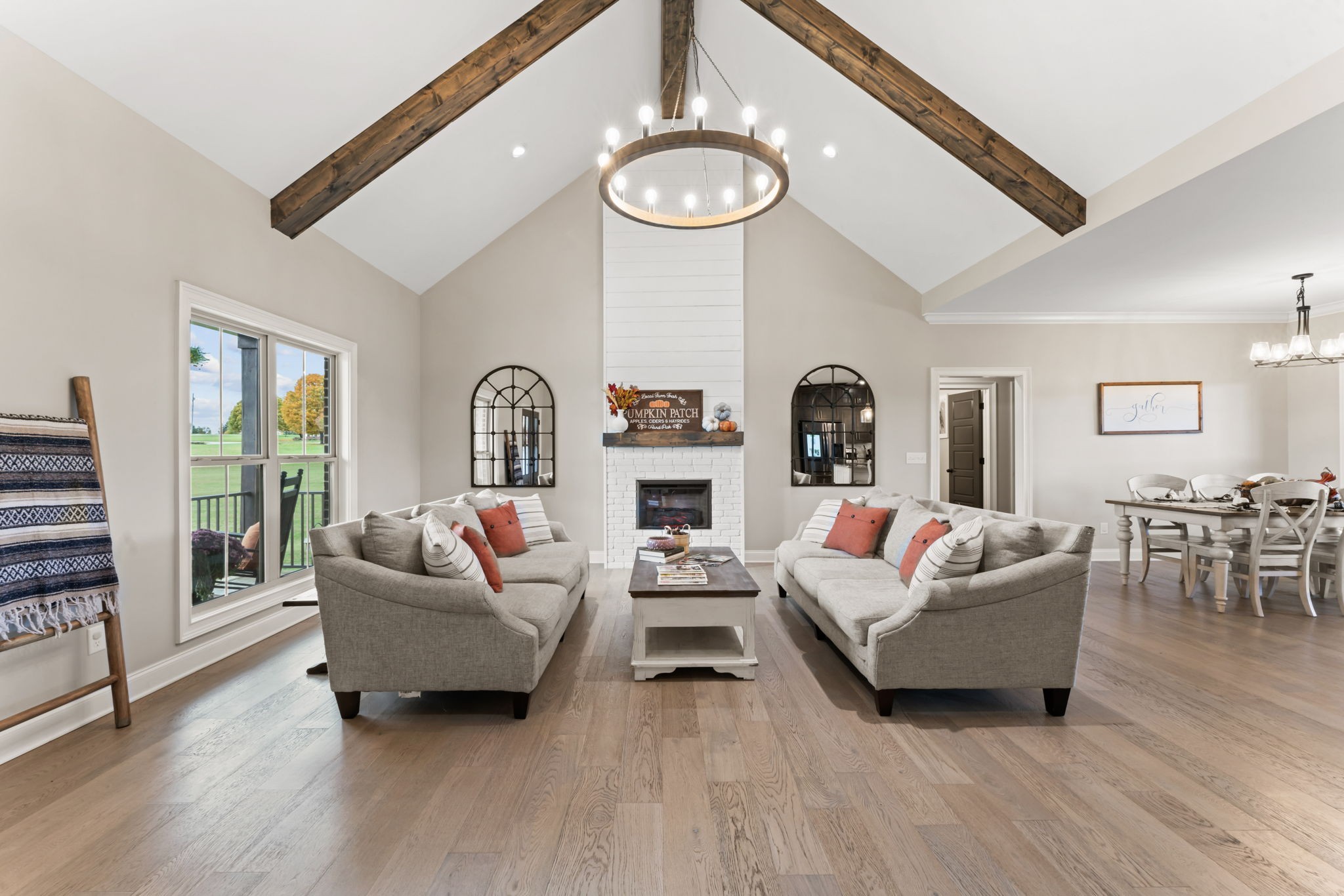 123 Alexander Ln