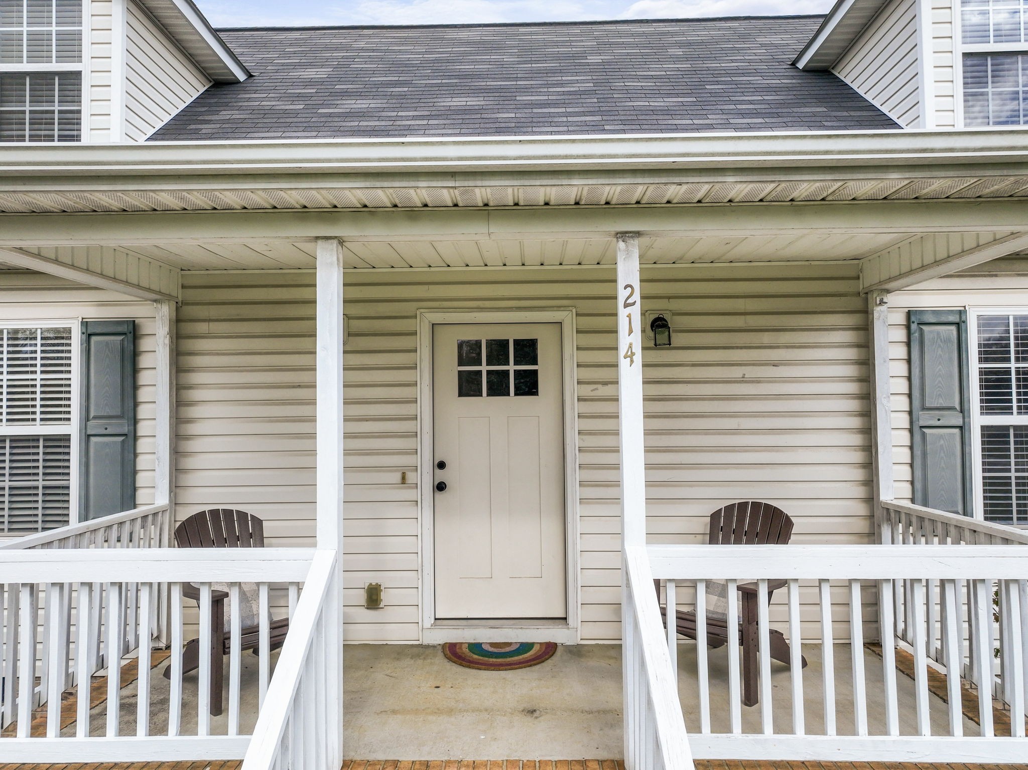 214 Warren Cir