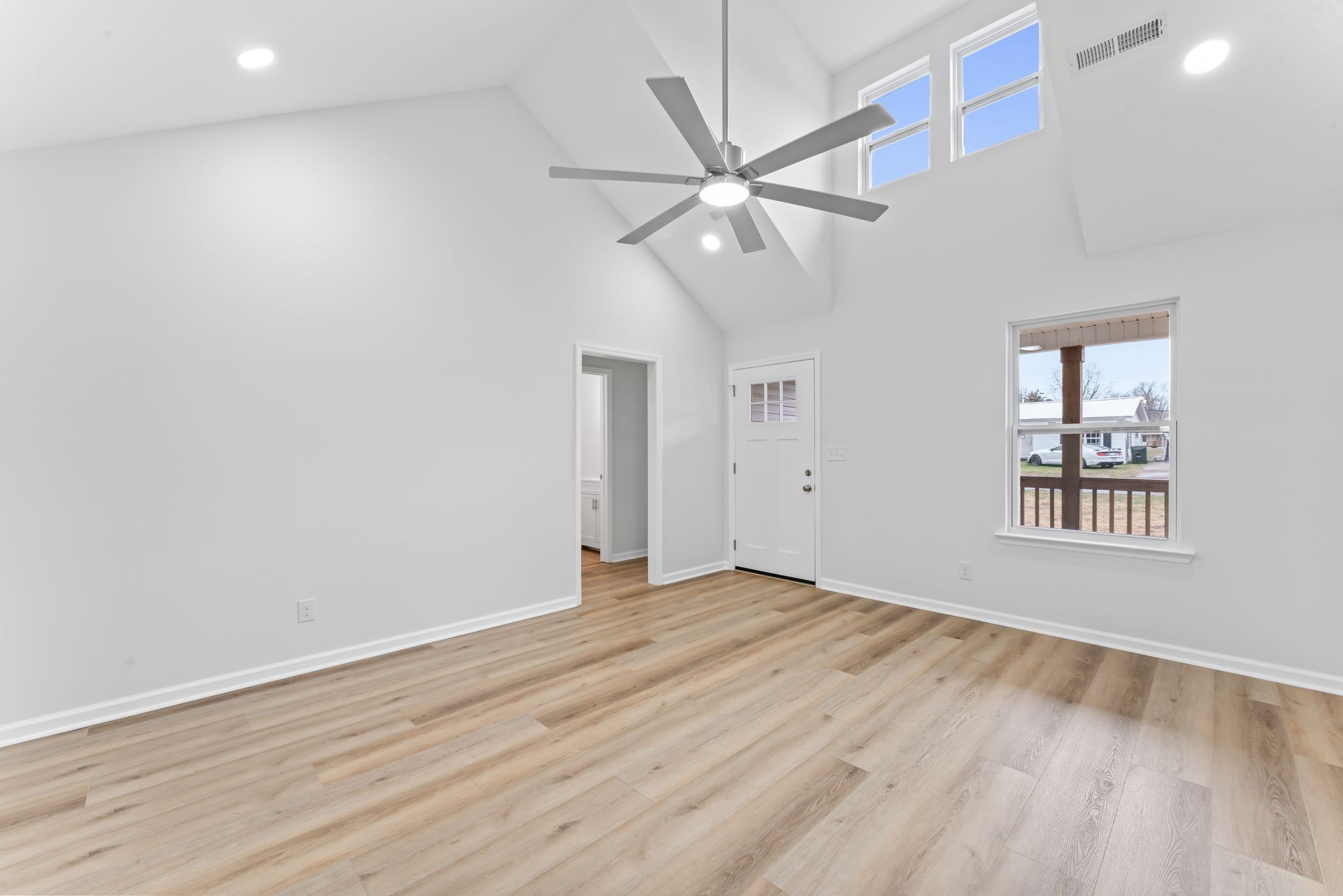 329 Simpson St