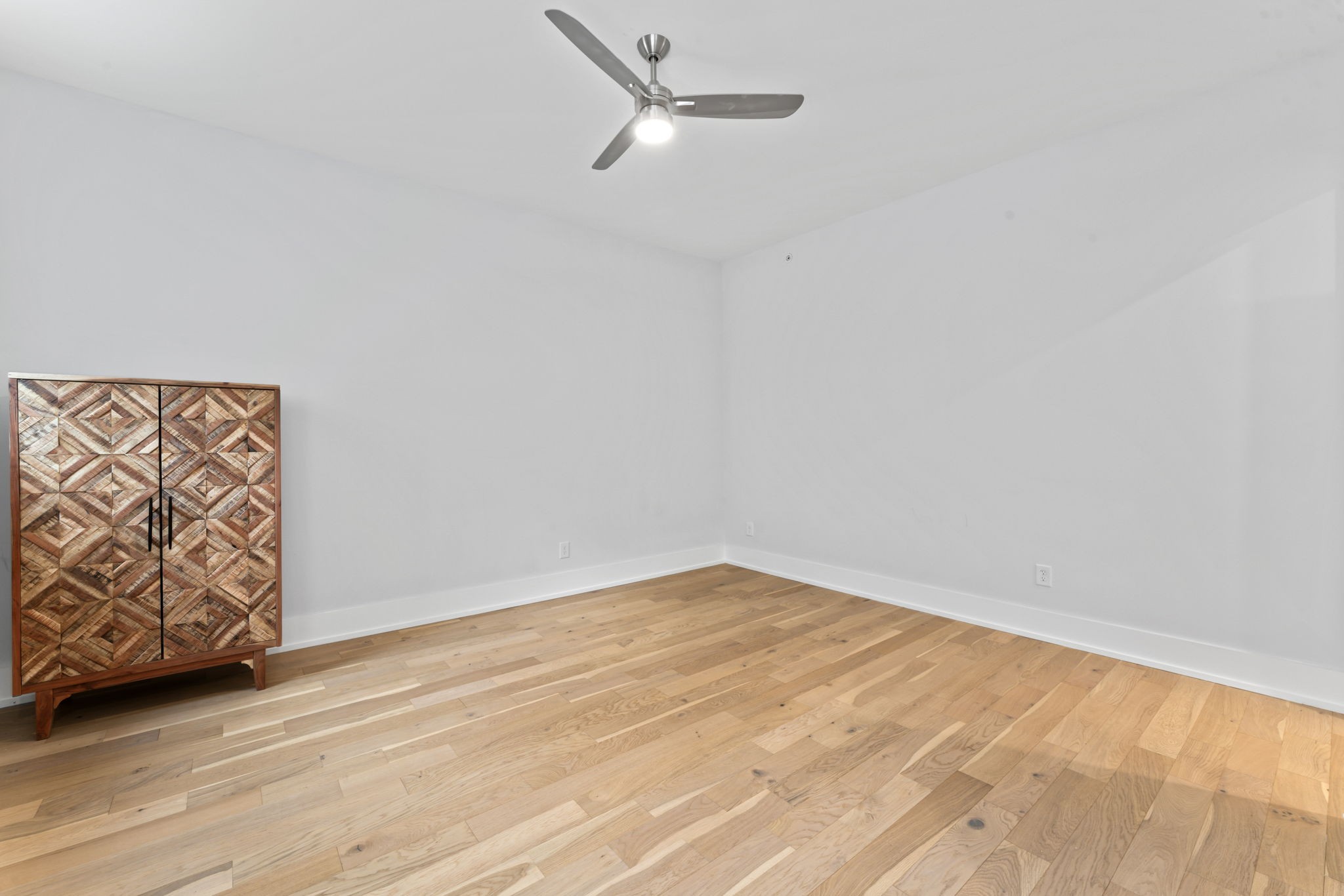 119 Acklen Park Dr Unit: 101