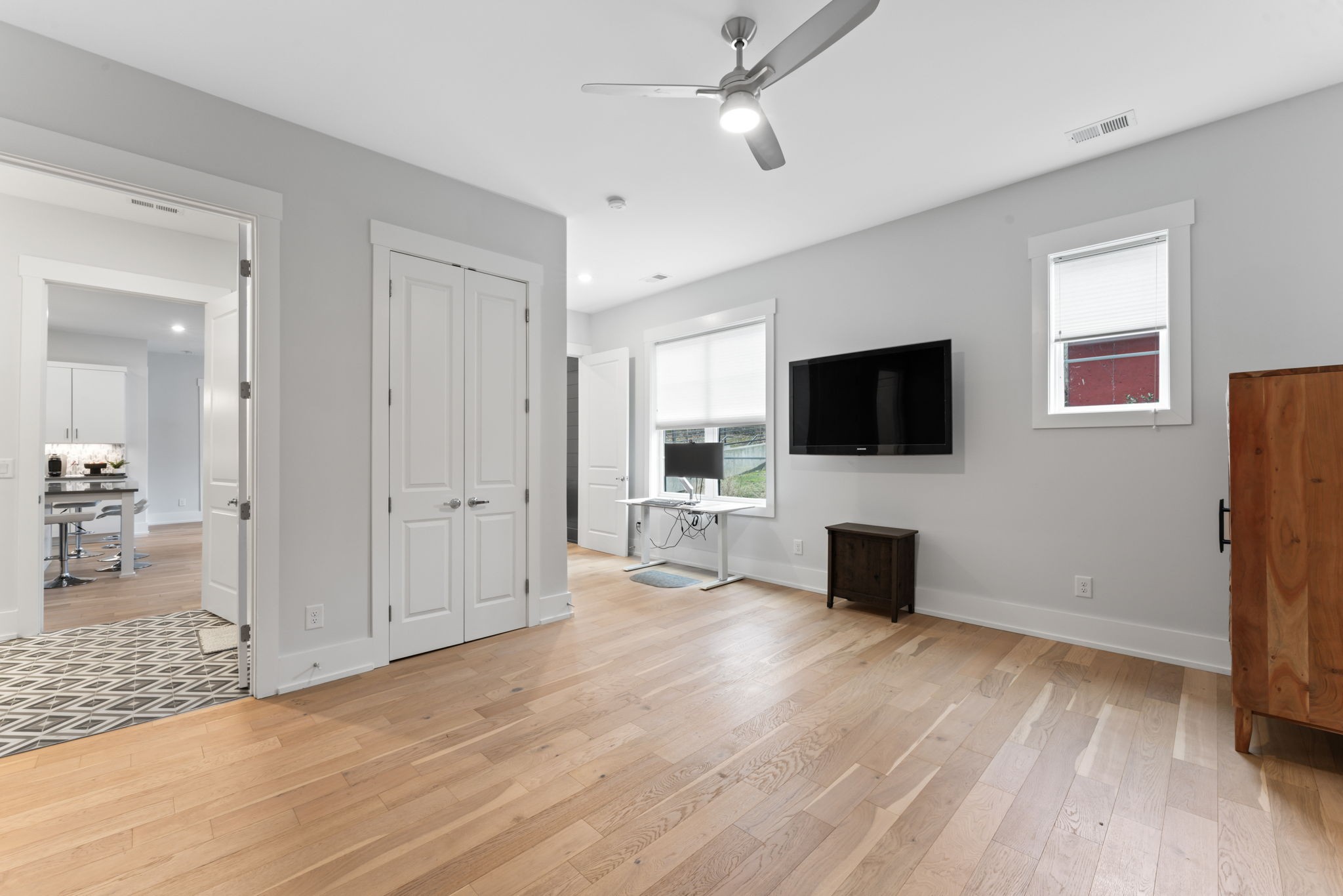 119 Acklen Park Dr Unit: 101