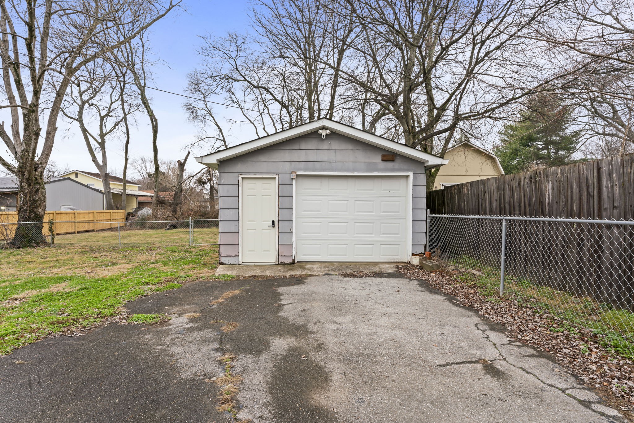 820 Spencer Ave