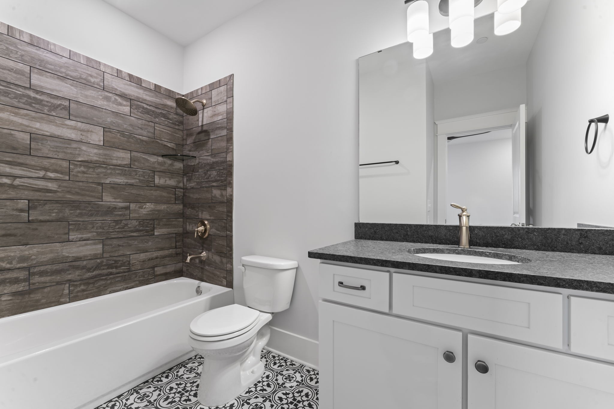 130 Brooksbank Dr