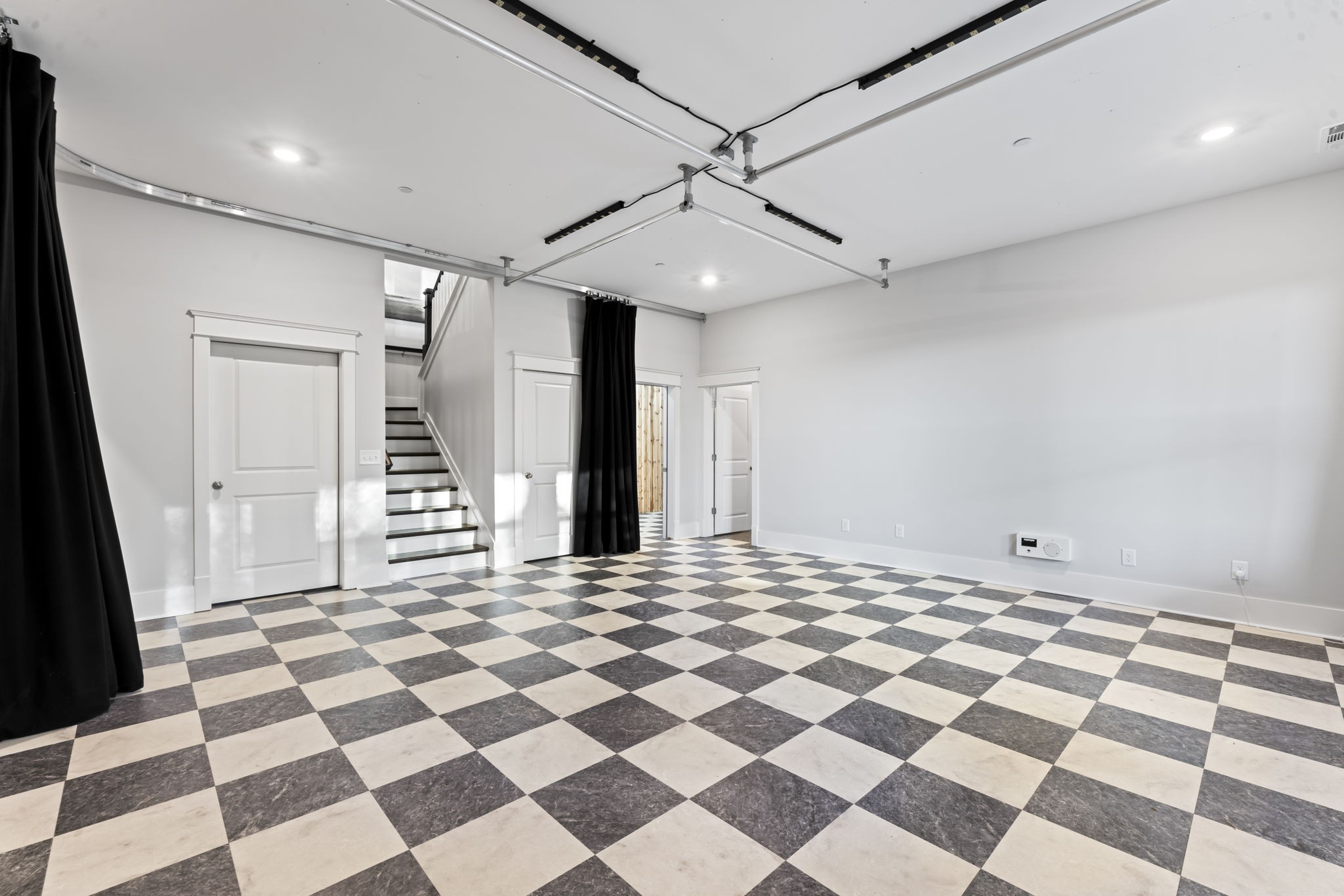 130 Brooksbank Dr