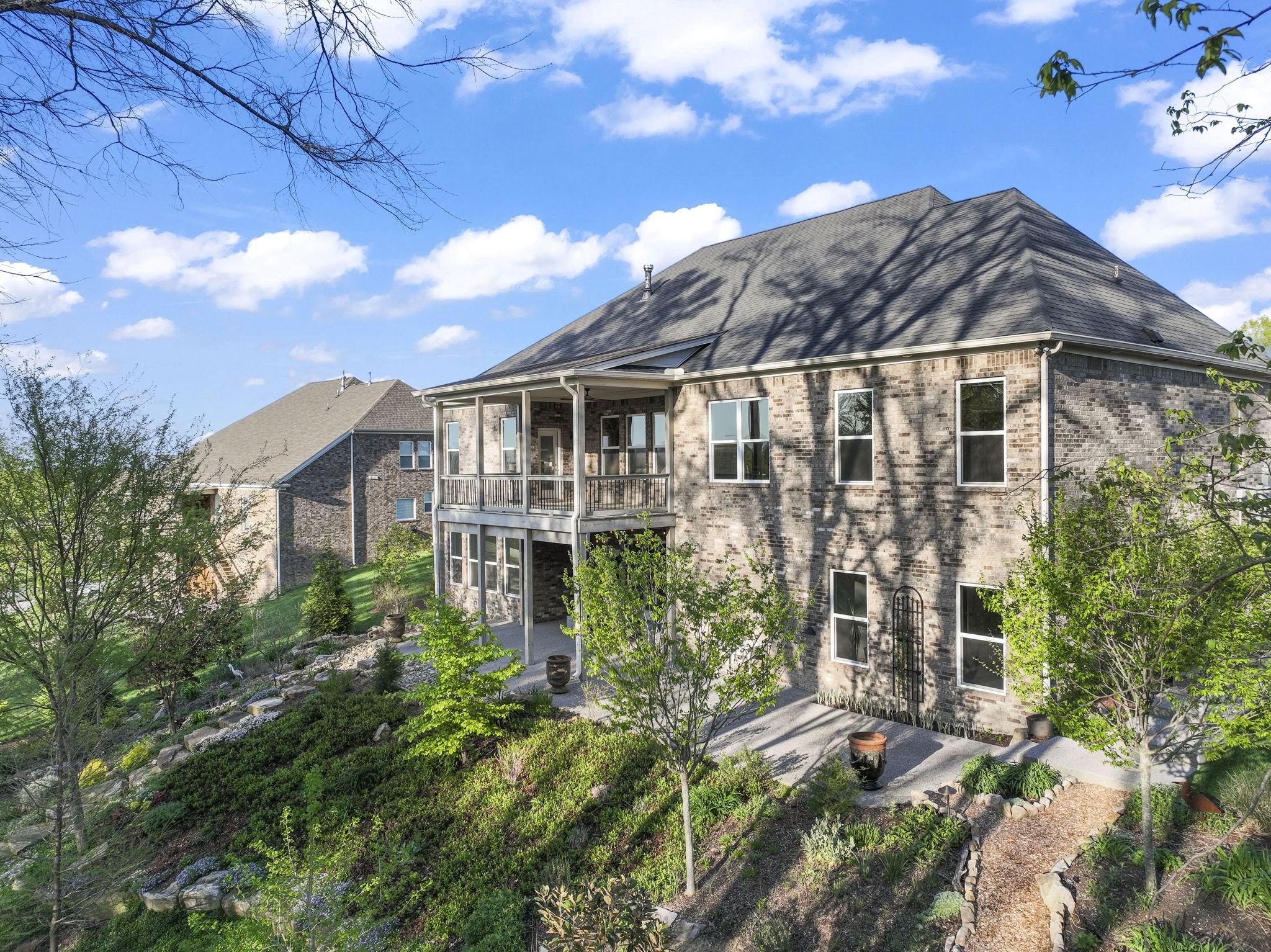 130 Brooksbank Dr