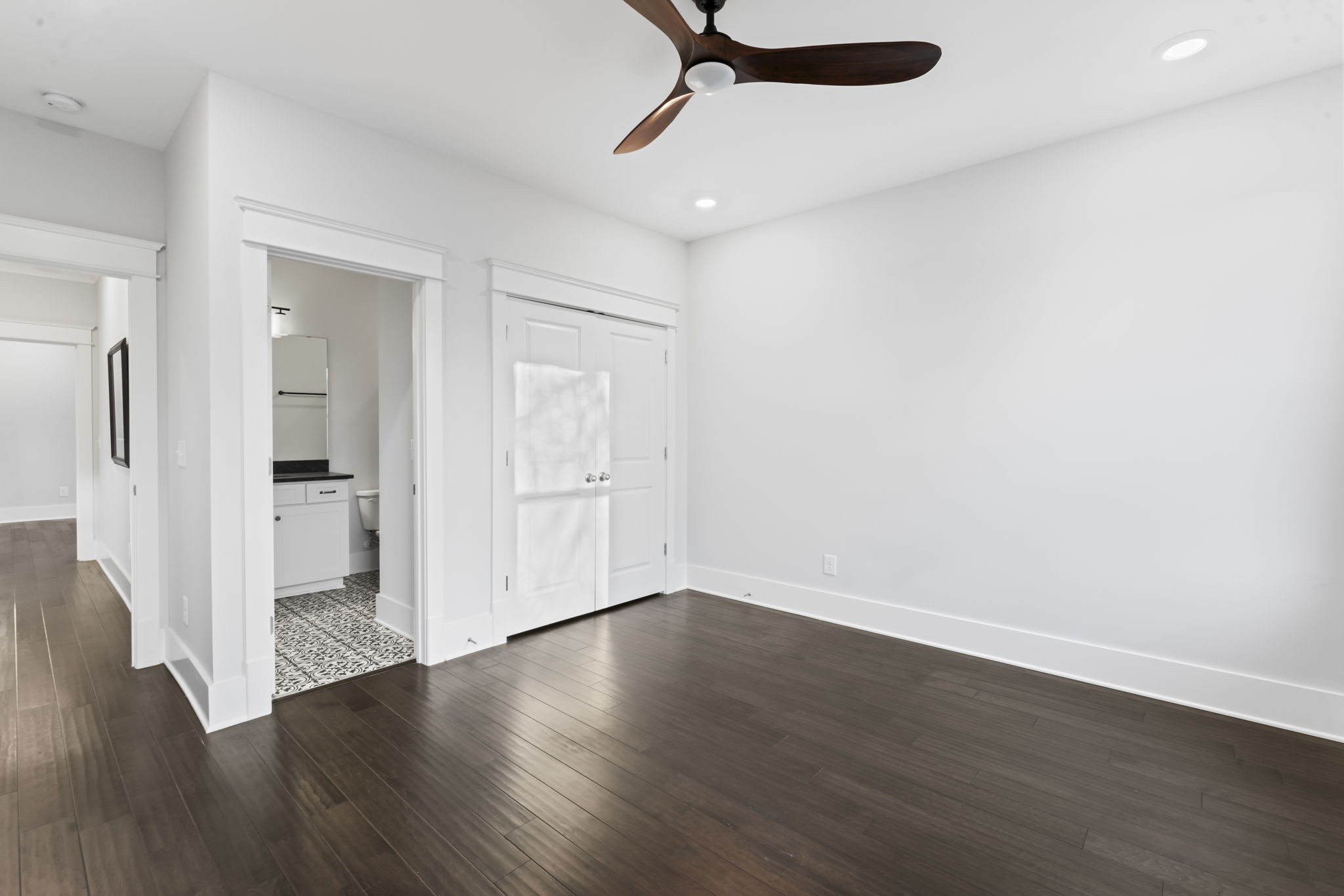 130 Brooksbank Dr
