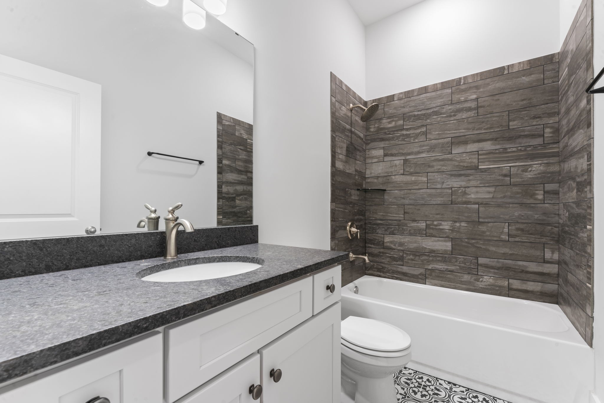 130 Brooksbank Dr