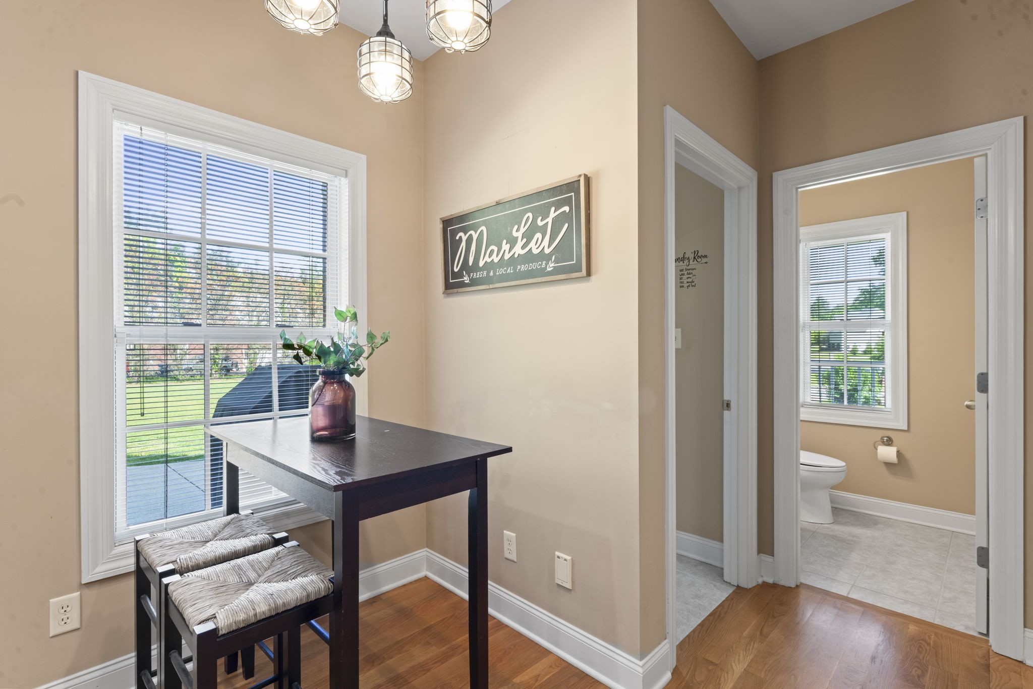 1116 Friendswood Ln