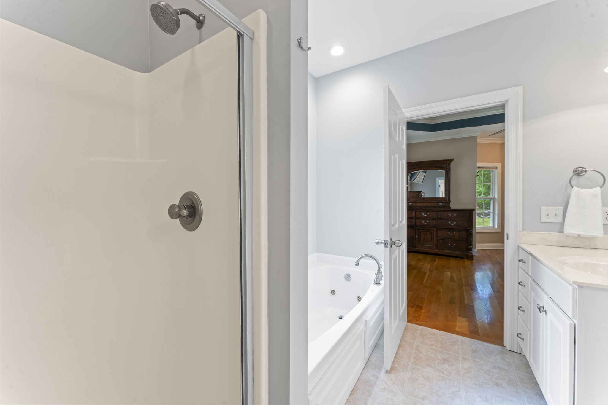 1116 Friendswood Ln