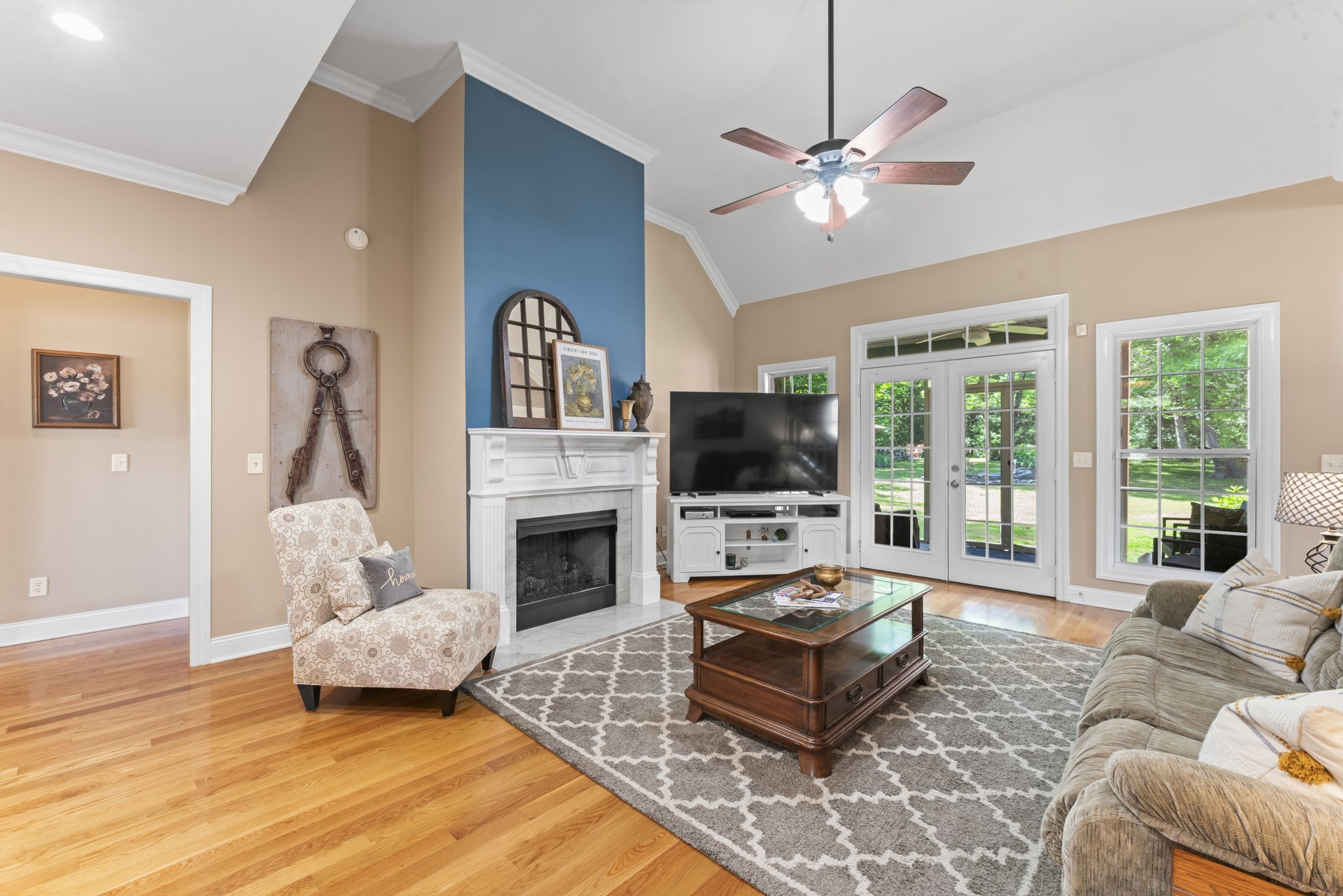 1116 Friendswood Ln