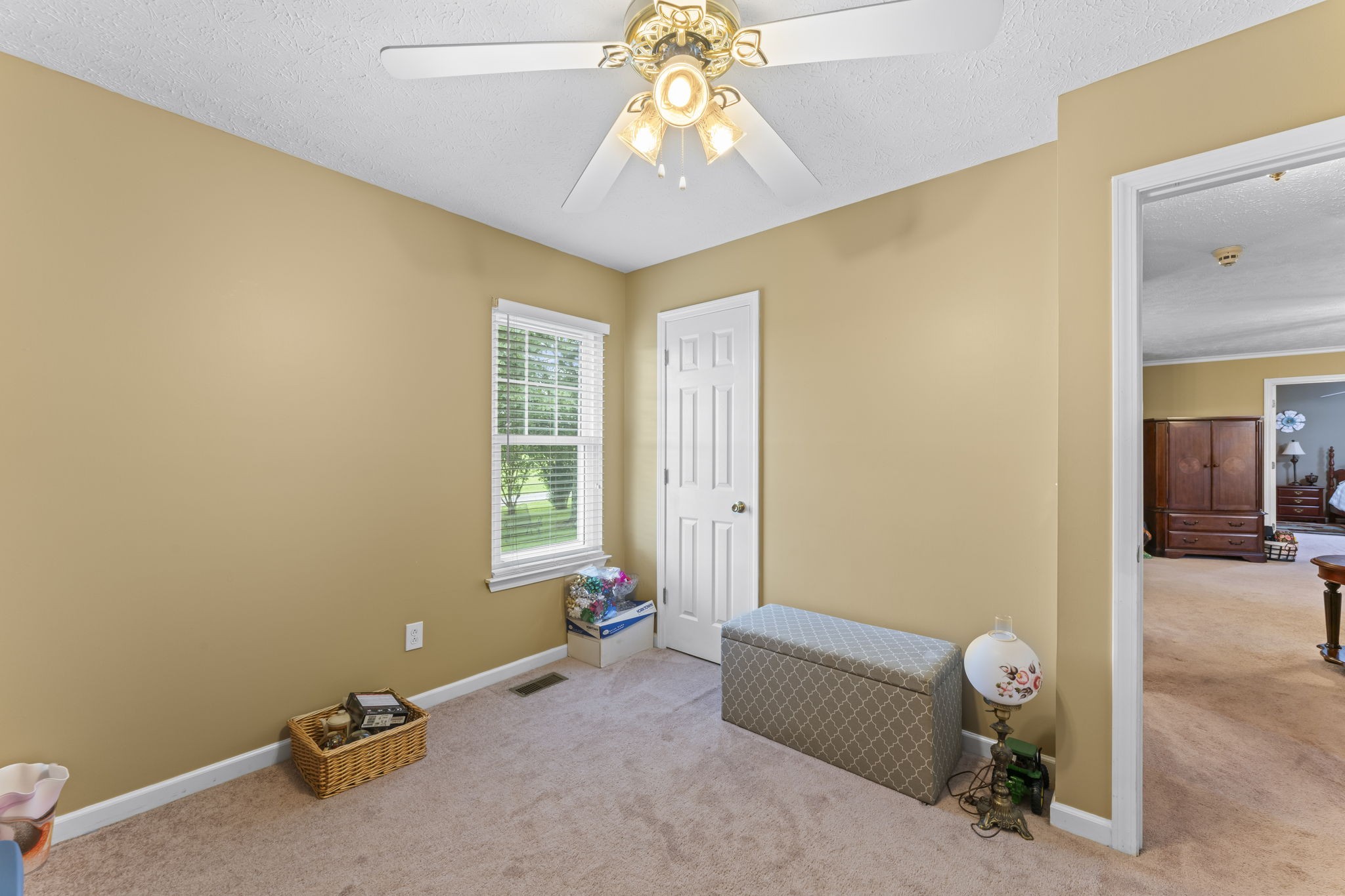107 Avalon Dr