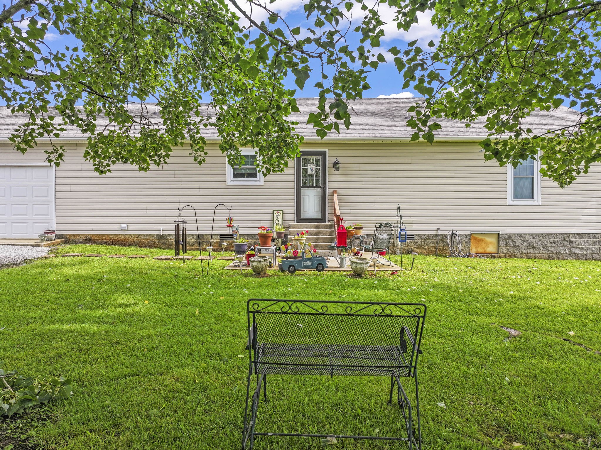 107 Avalon Dr