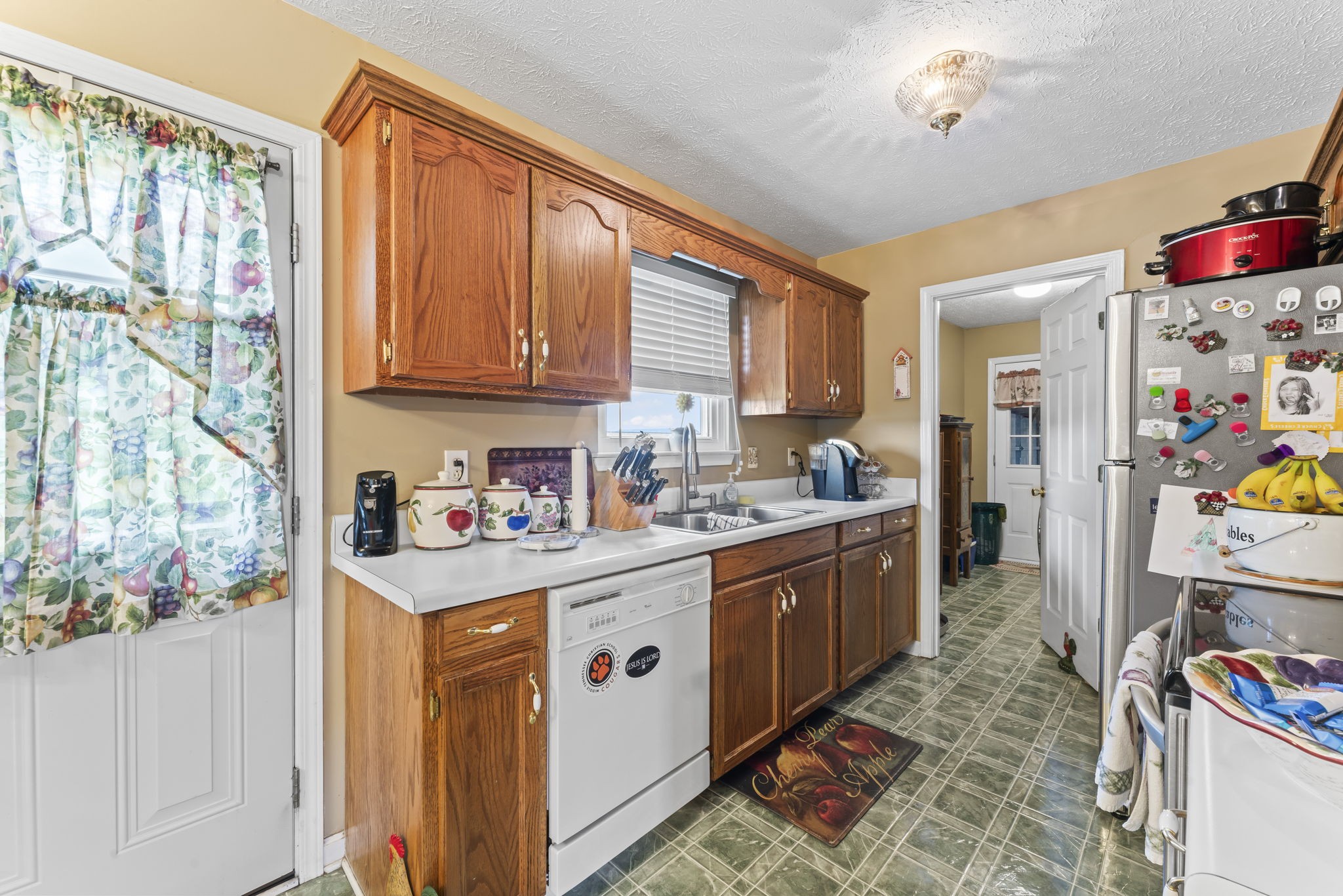 107 Avalon Dr