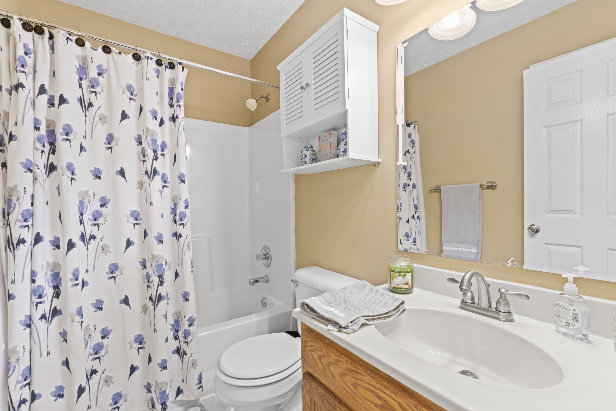 107 Avalon Dr