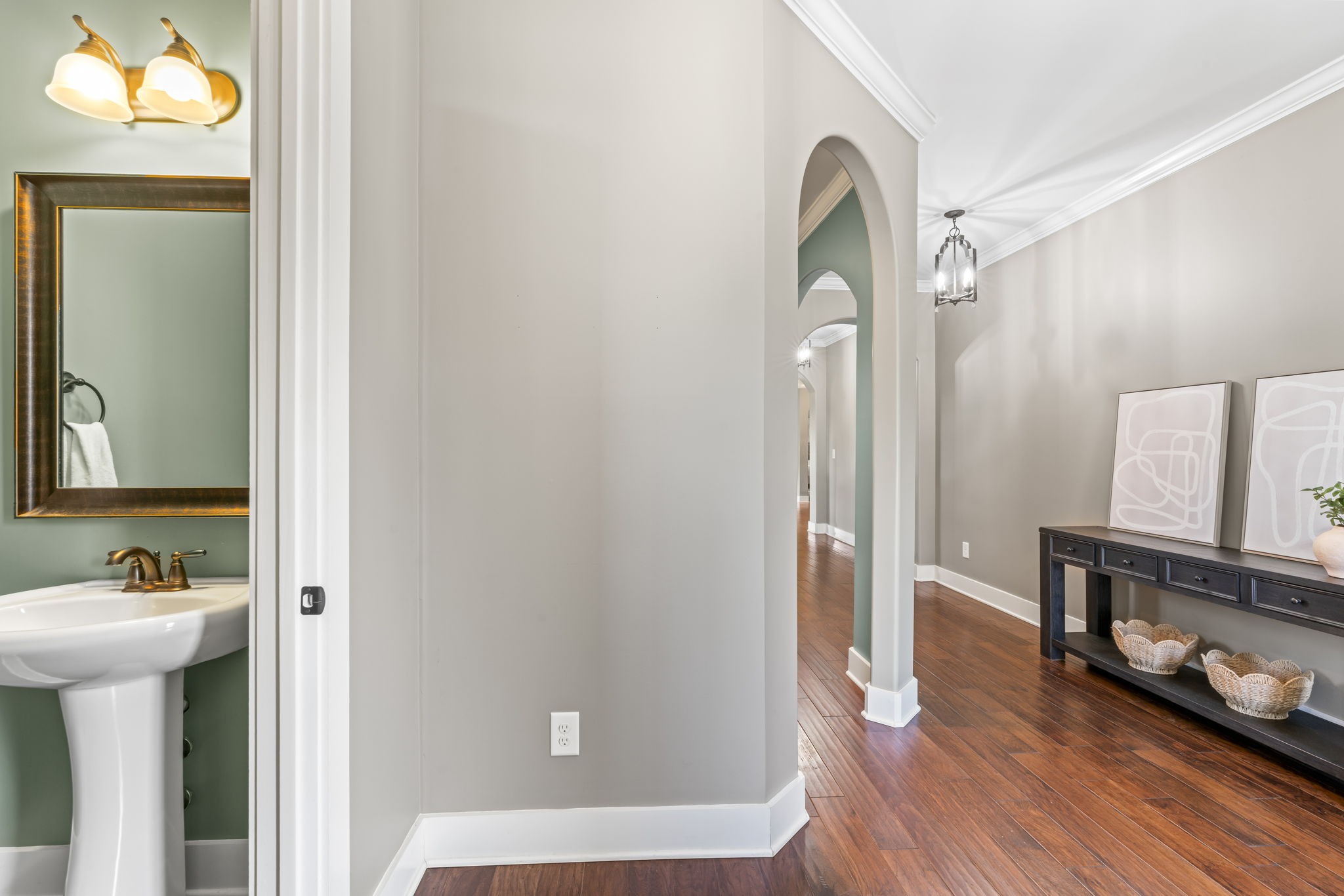 1039 Baxter Ln
