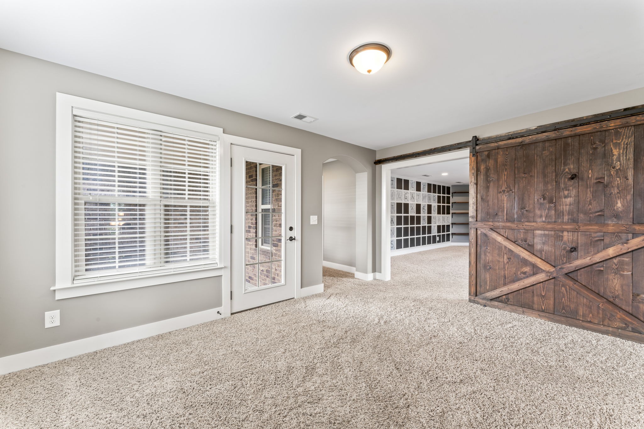 1039 Baxter Ln