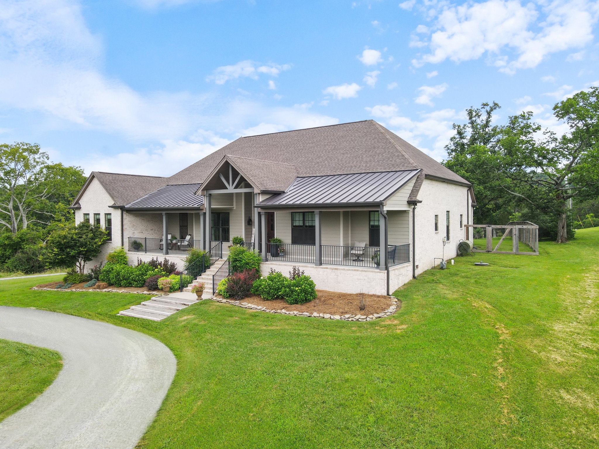 1135D Center Point Rd